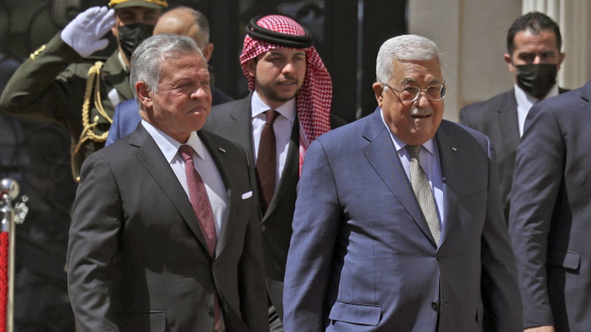 جلالة الملك عبدالله الثاني ورئيس السلطة الفلسطينية محمود عباس