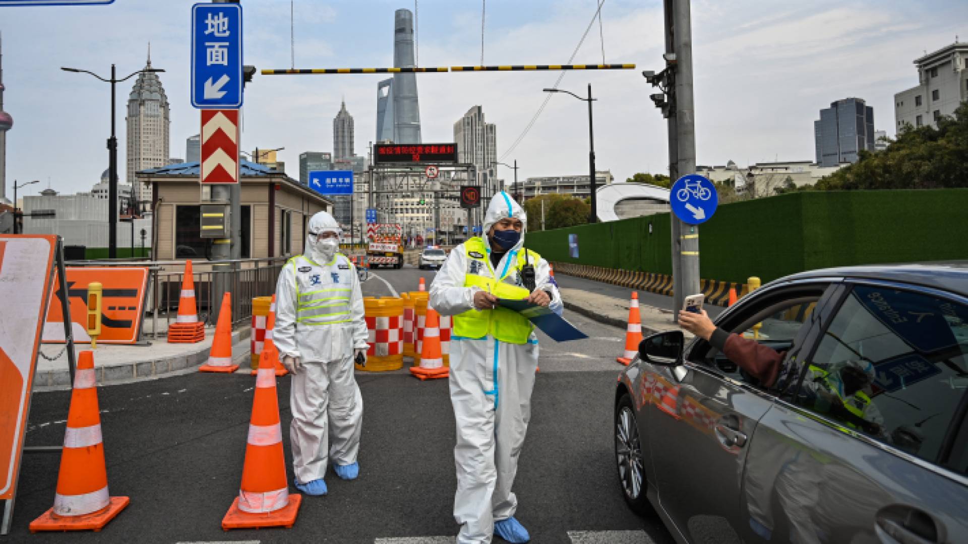 رغم الإغلاق.. استمرار ارتفاع عدد الإصابات بكورونا في شنغهاي