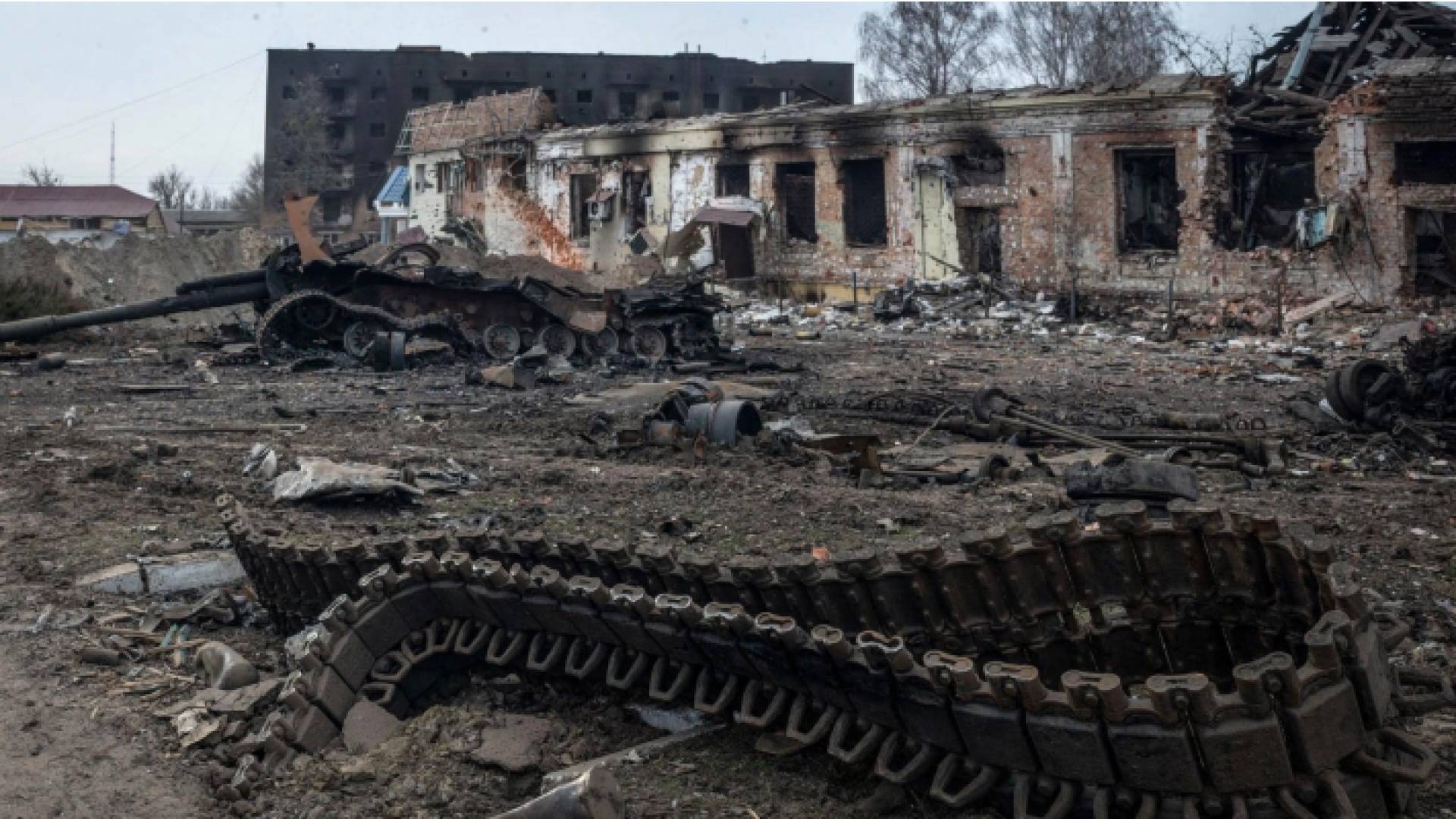 دبابة روسية مدمرة - AFP