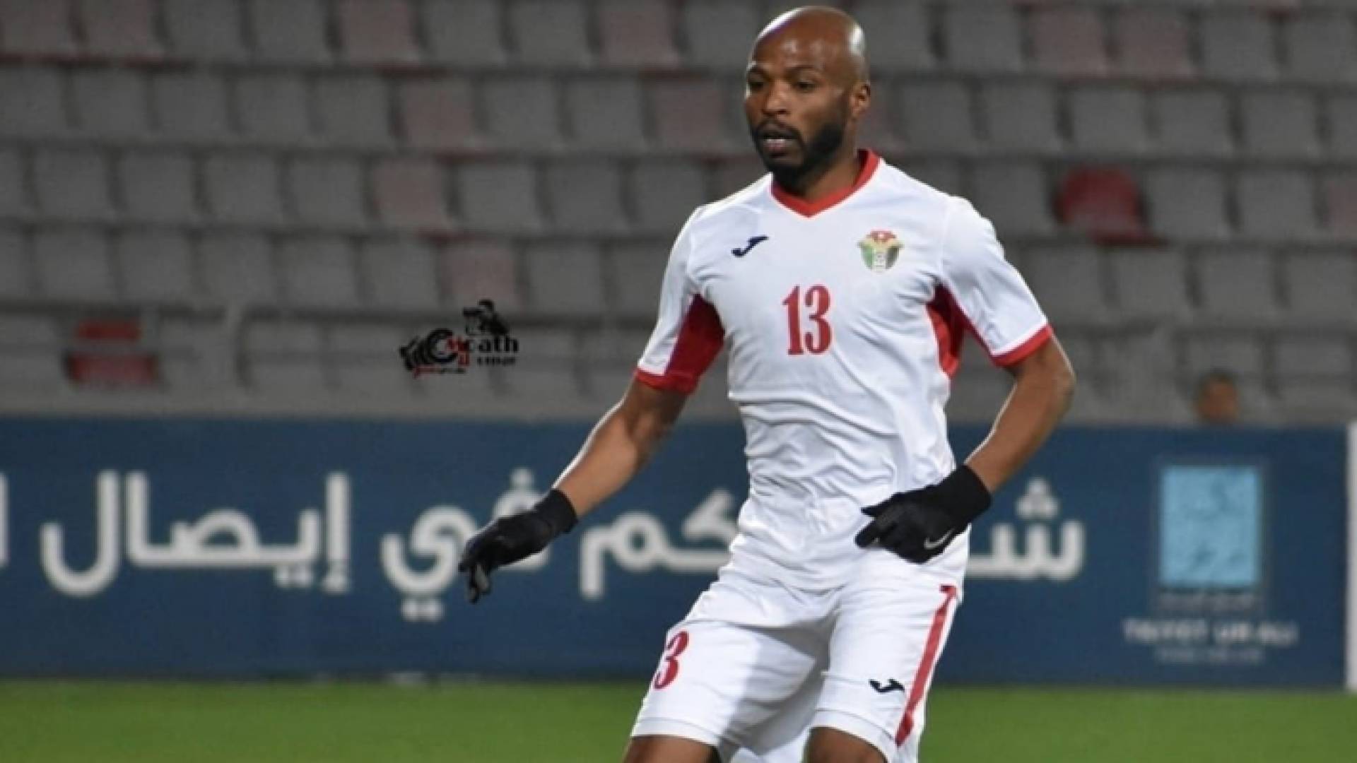 النجم الدولي خليل بني عطية