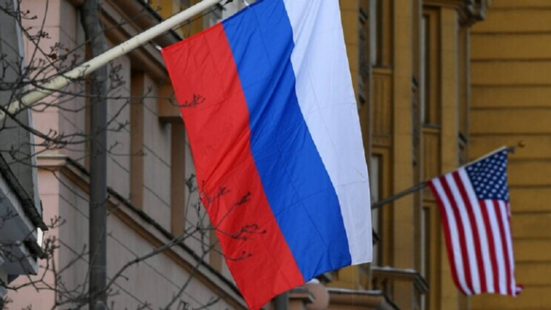 علما الولايات المتحدة وروسيا