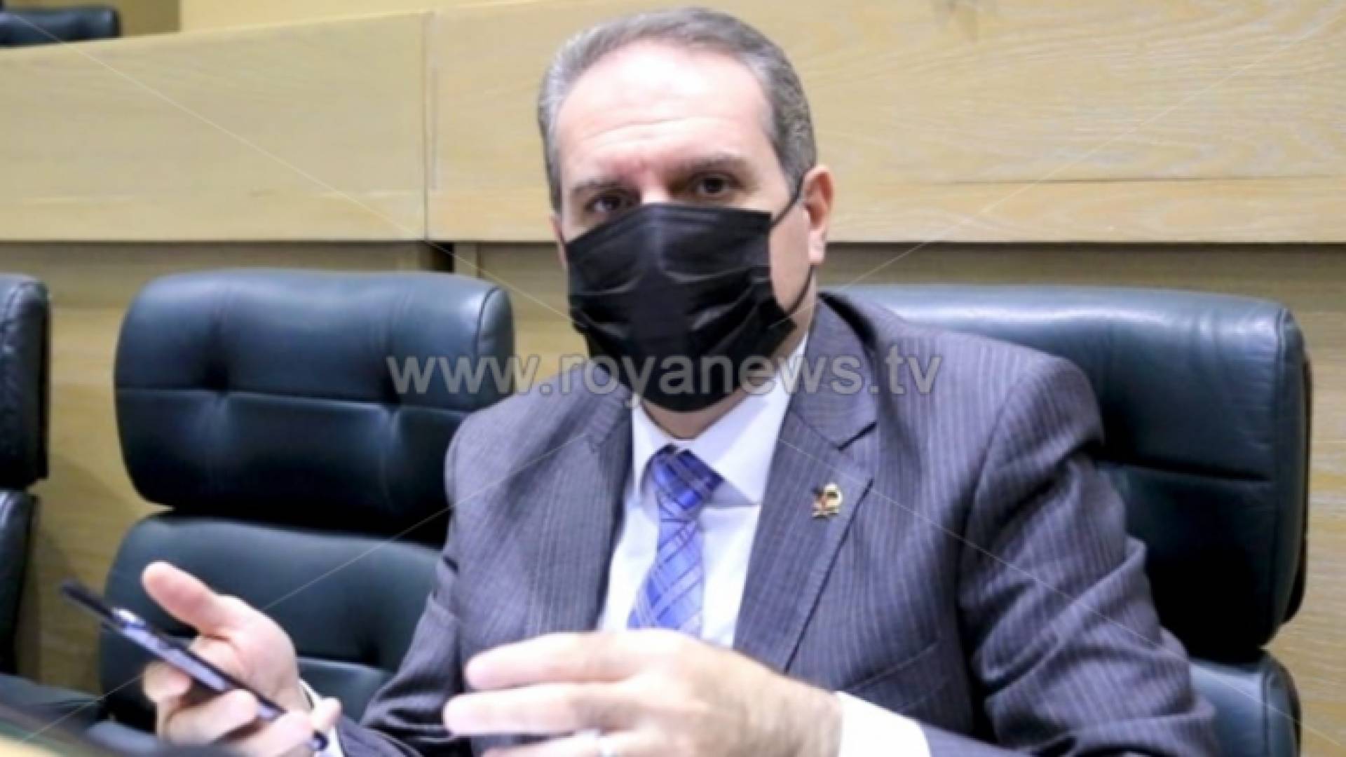 وزير الصحة الدكتور فراس الهواري