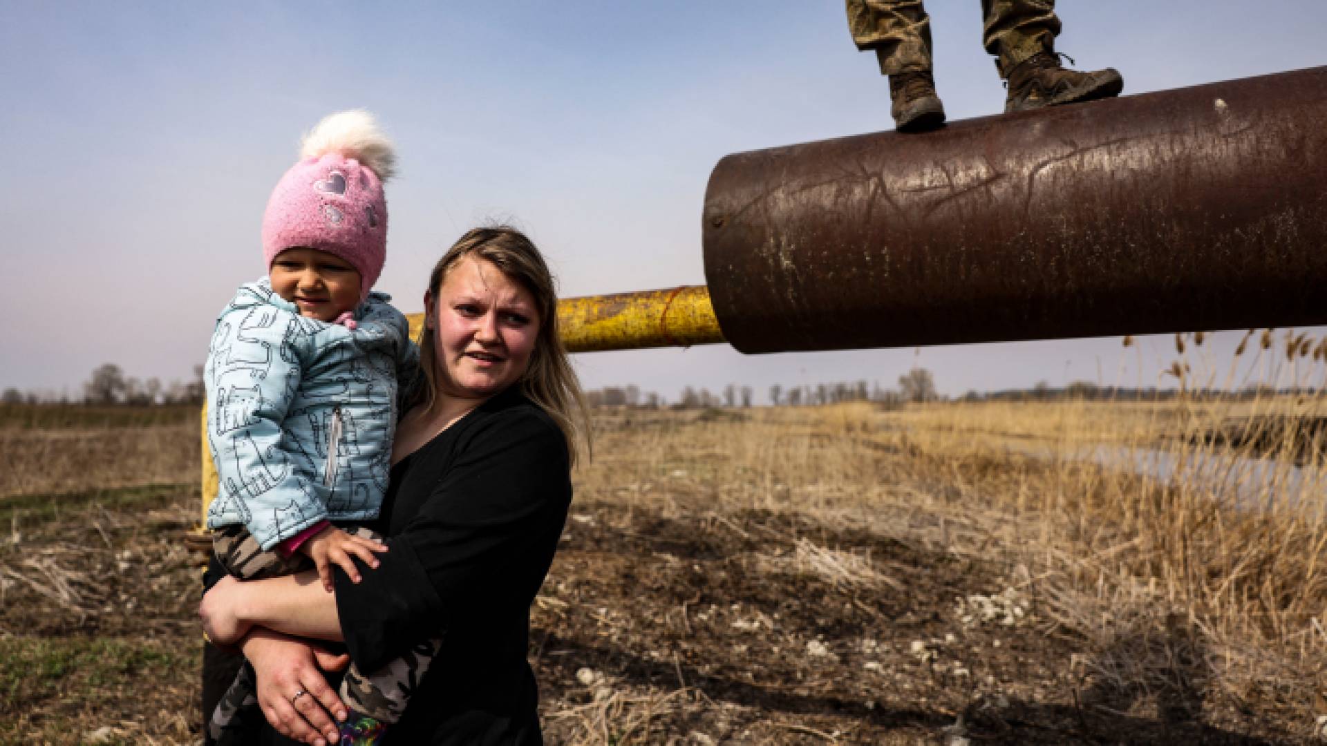 نازحة أوكرانية - AFP