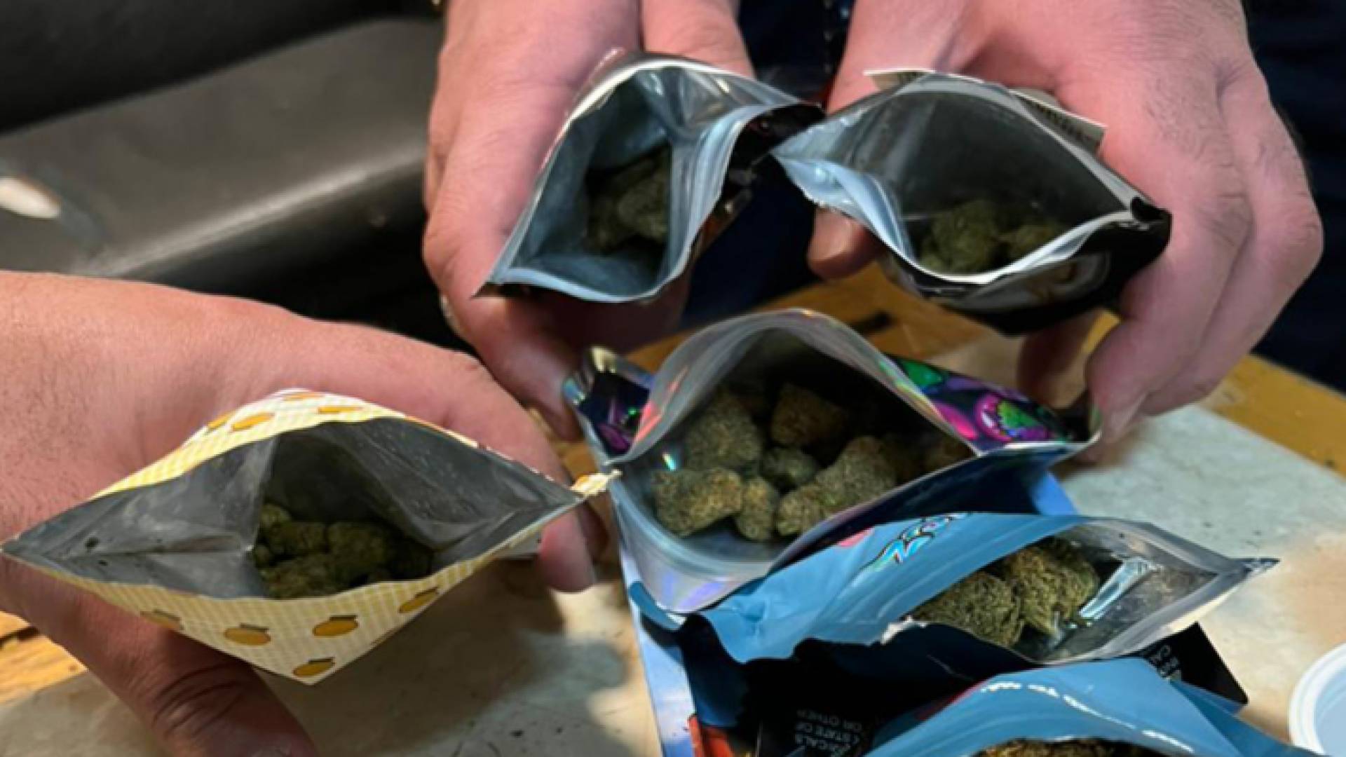 تهريب مخدرات في حلوى