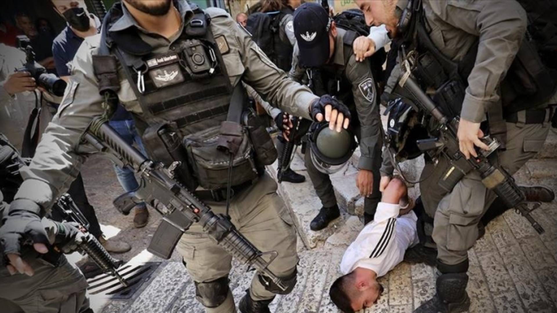 اعتقال فلسطيني - ارشيفية