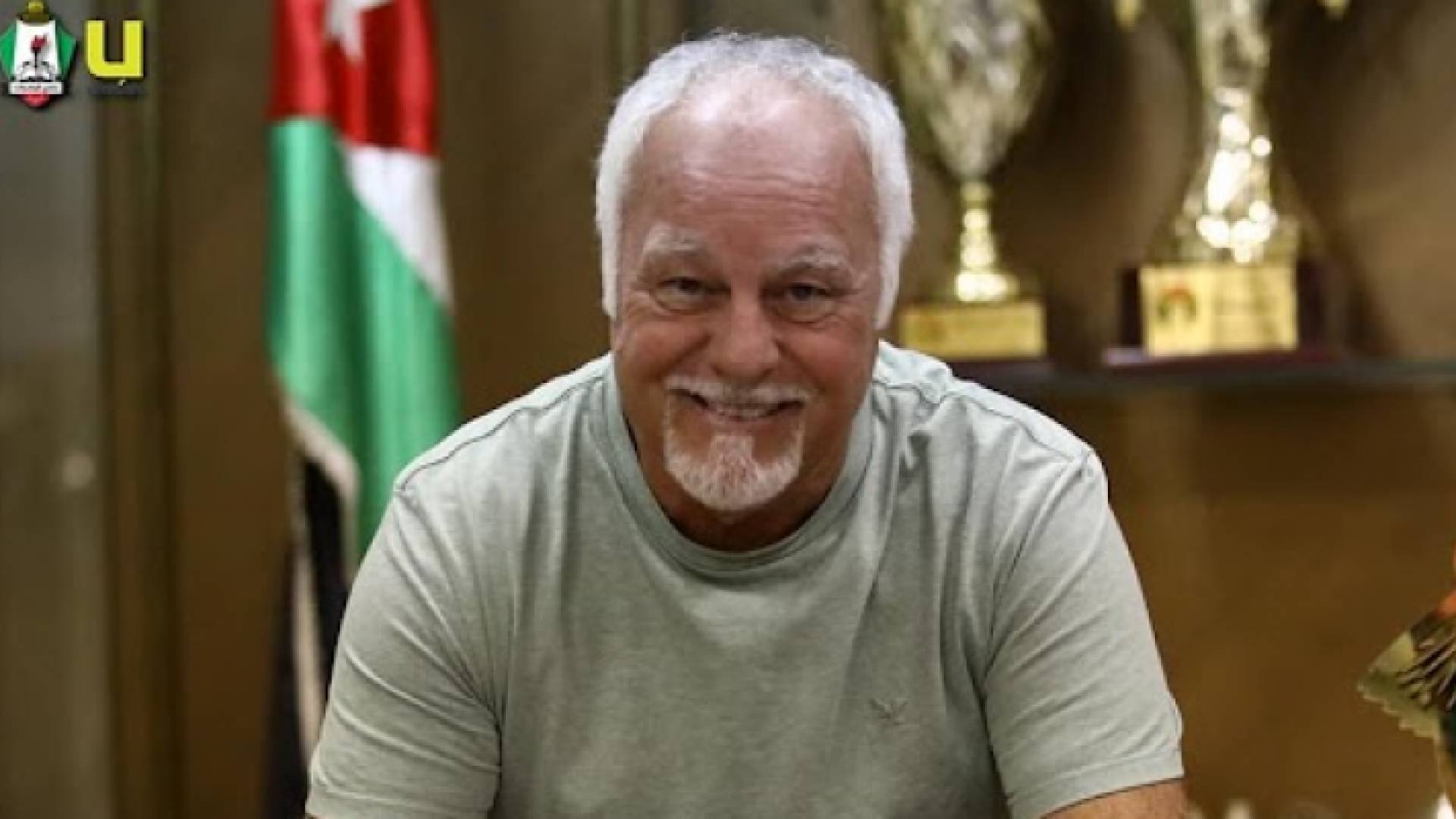 مدرب اللياقة البدنية البرازيلي إيمانويل