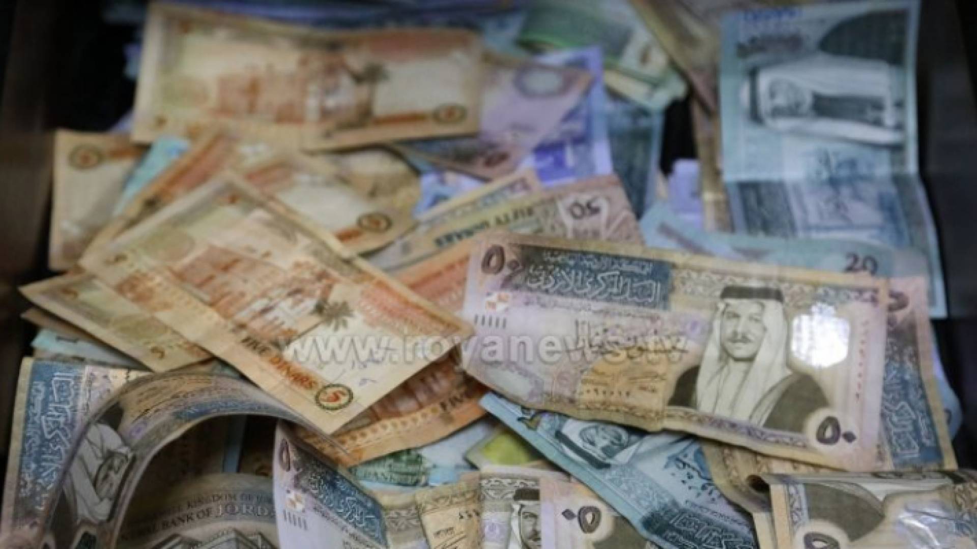 مبالغ نقدية أردنية