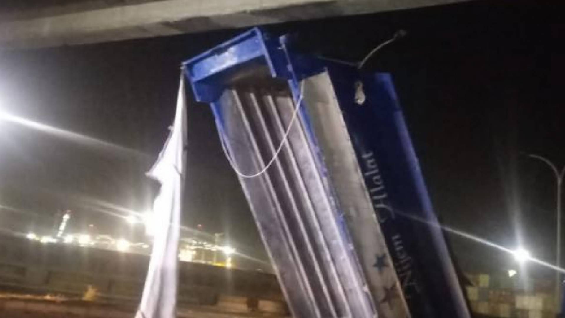 الأشغال: إعادة فتح جسر الحاويات والطريق الخلفي بالعقبة