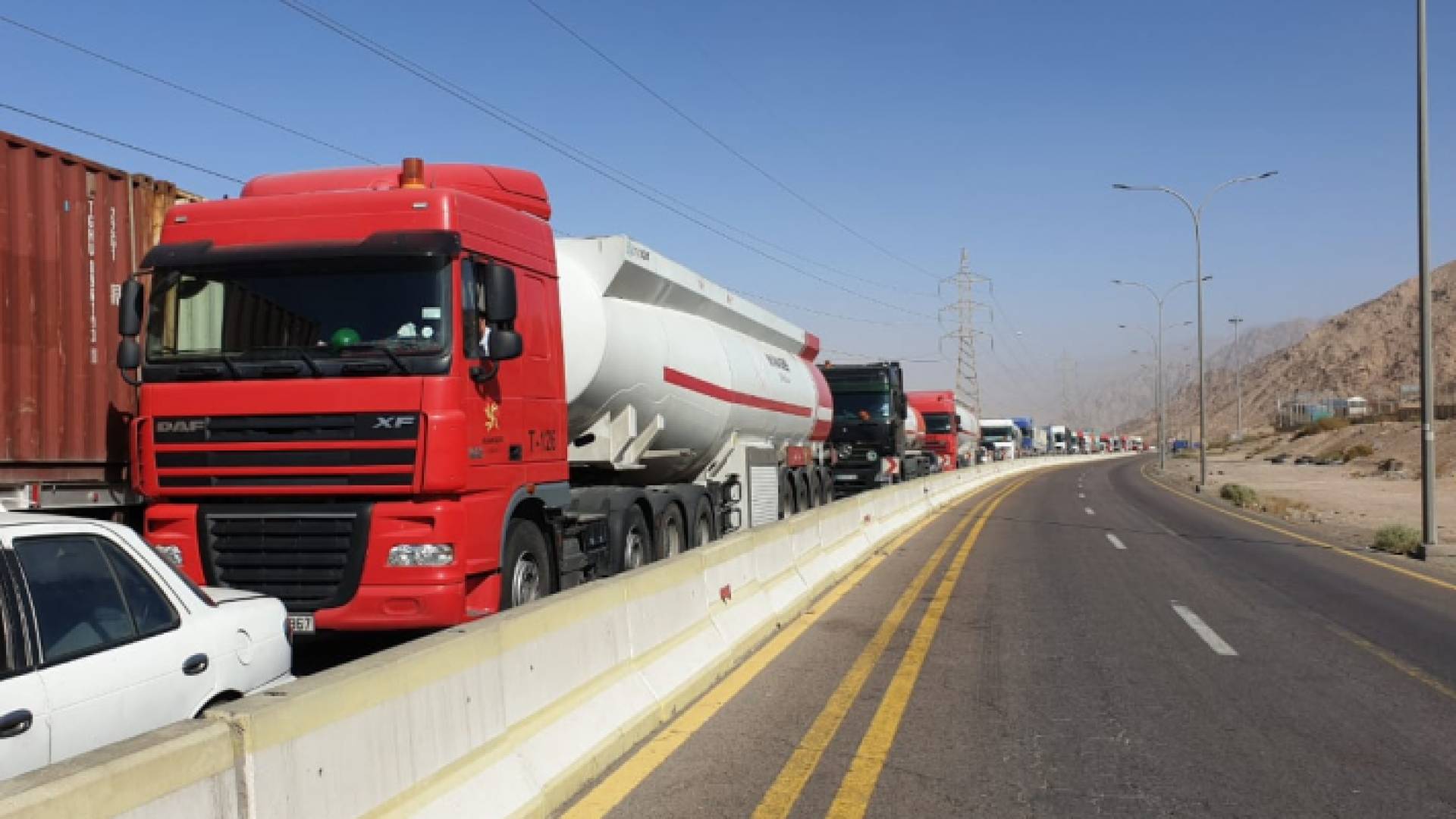 مسرب الشاحنات - ارشيفية