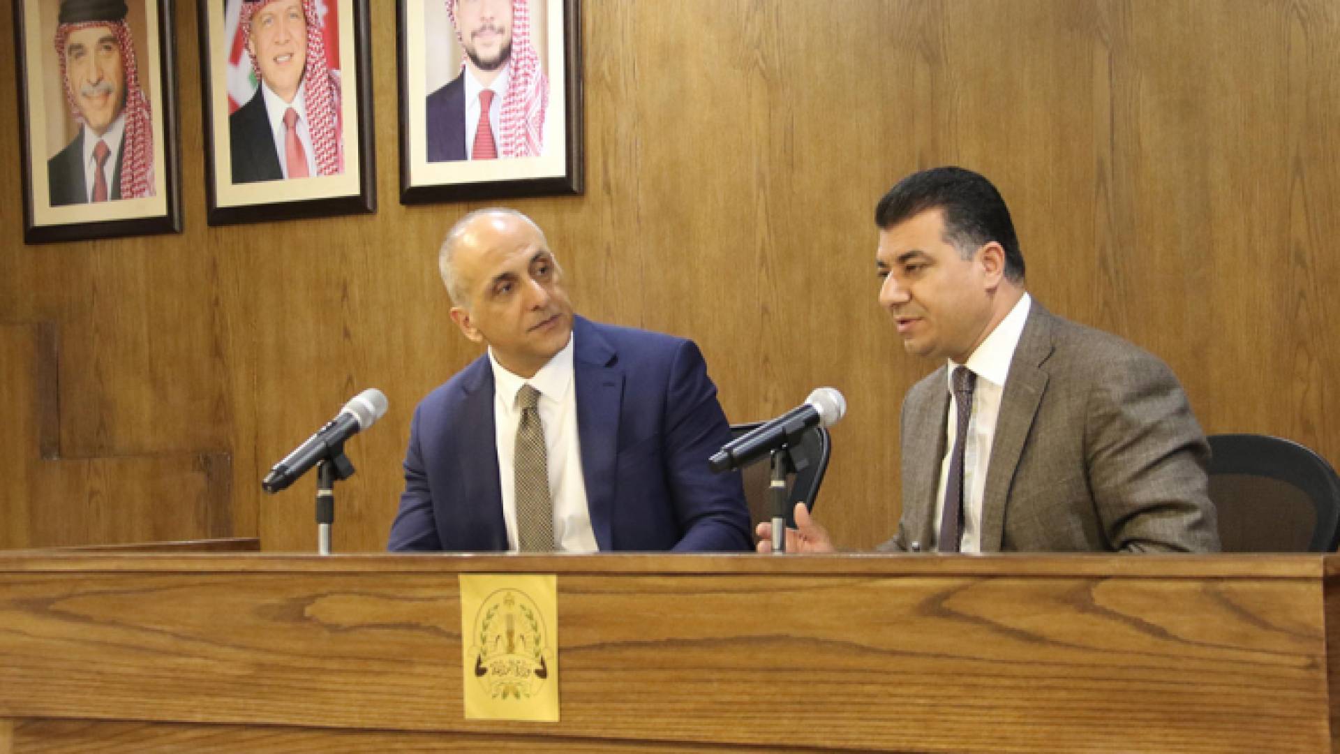 الزراعة والبيئة تبحثان خطة مكافحة الذباب المنزلي