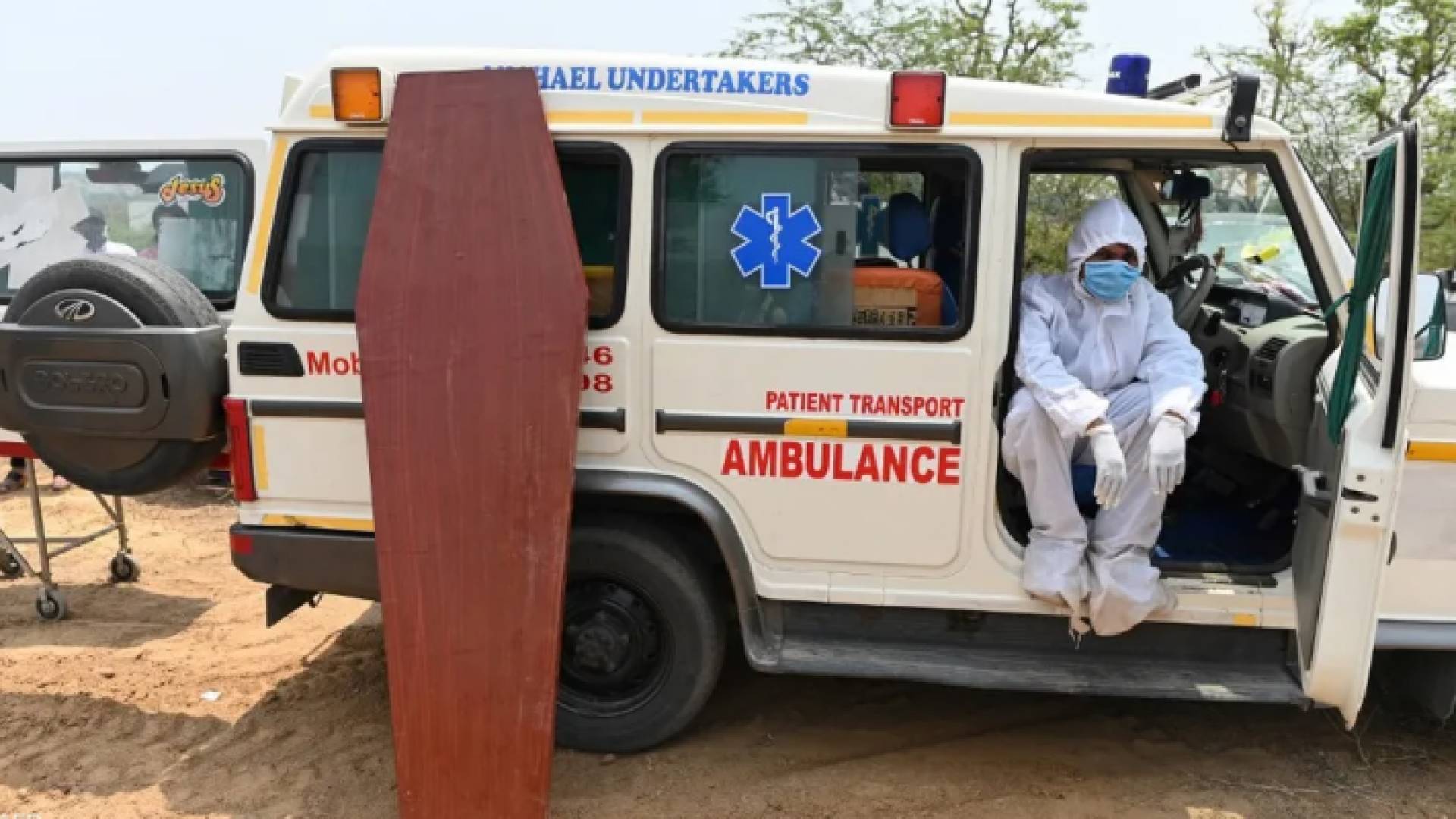 العودة من الموت.. هندي يظهر بعد يوم من دفنه