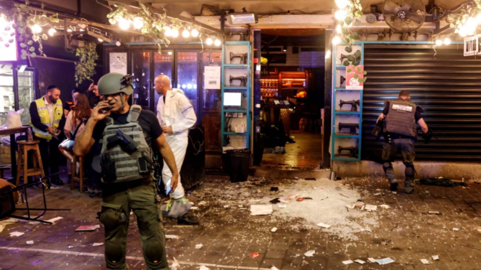 الصورة من عملية إطلاق النار في تل أبيب