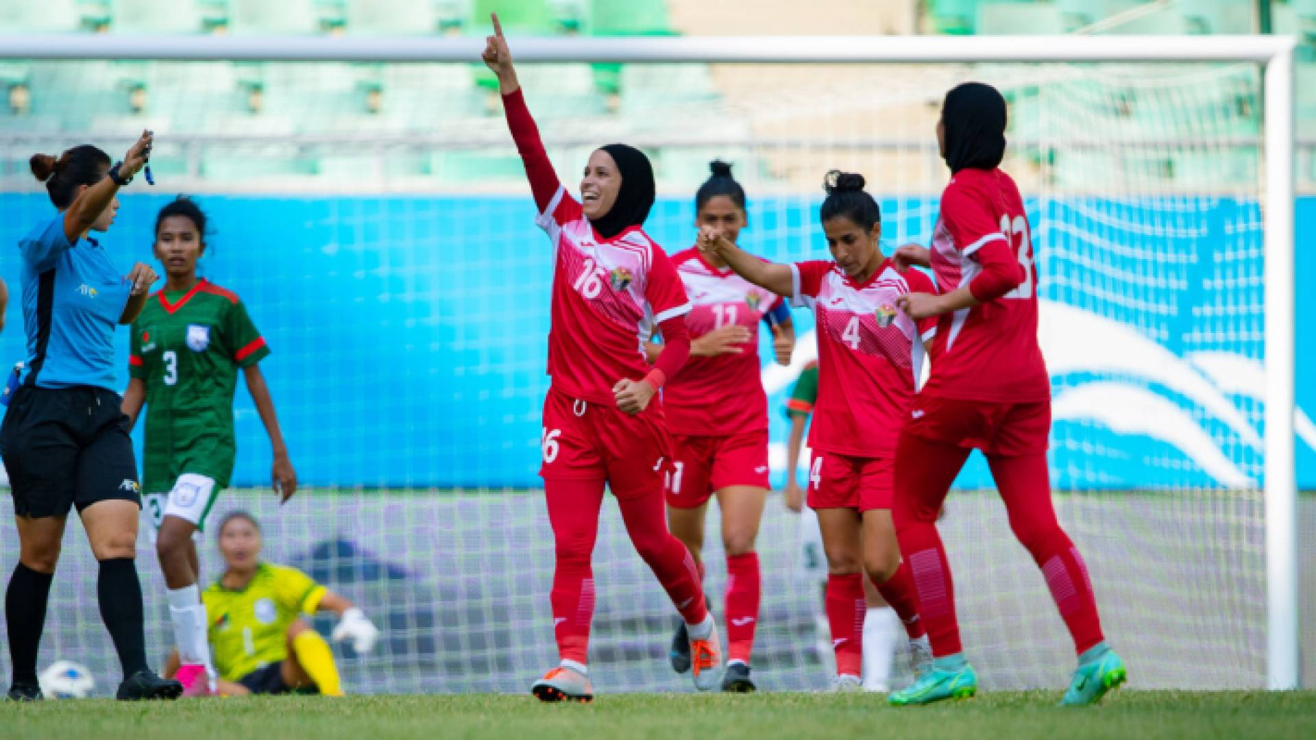 منتخب السيدات لكرة القدم