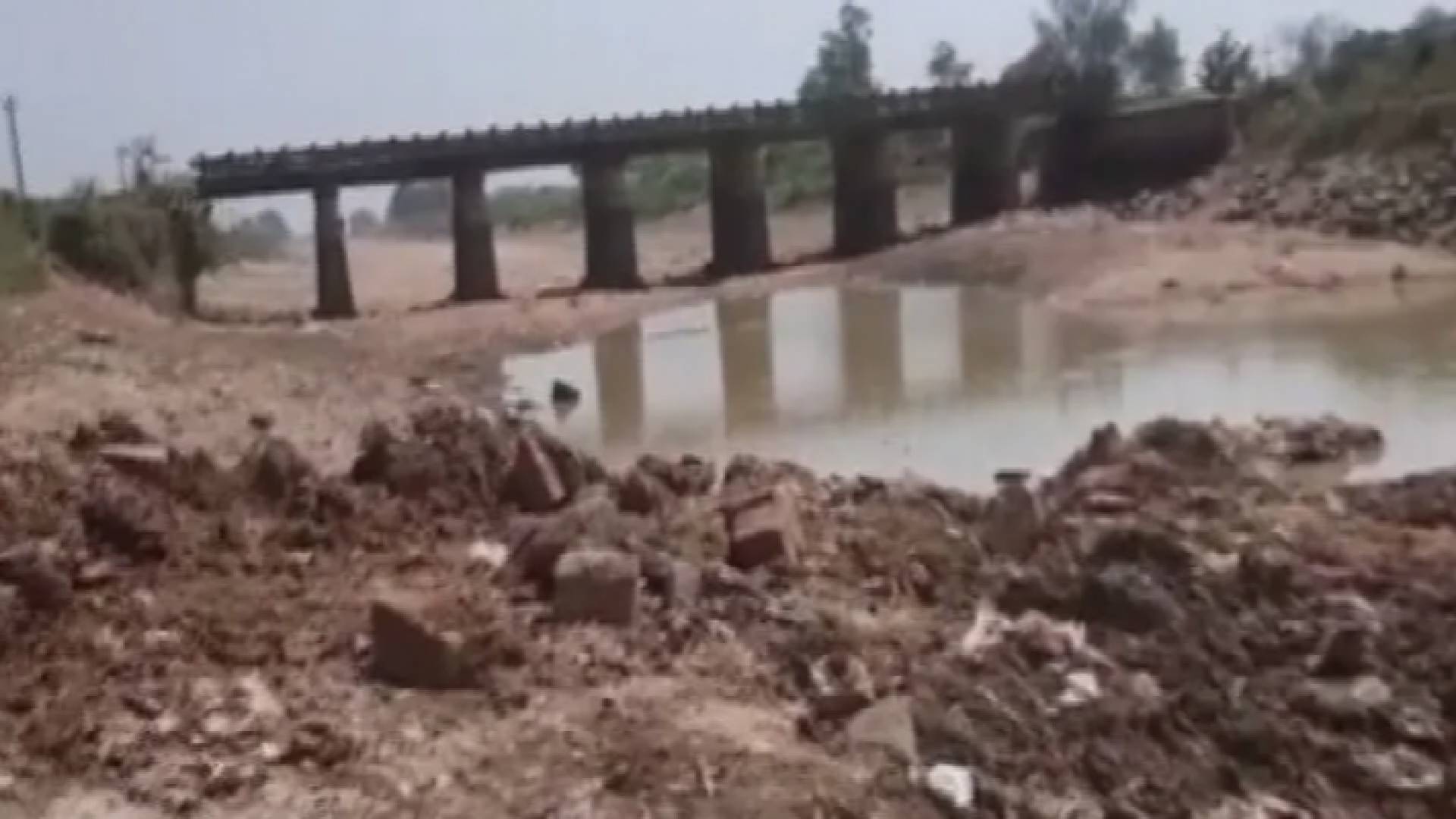 سرقة جسر معدني بزنة 500 طن في الهند