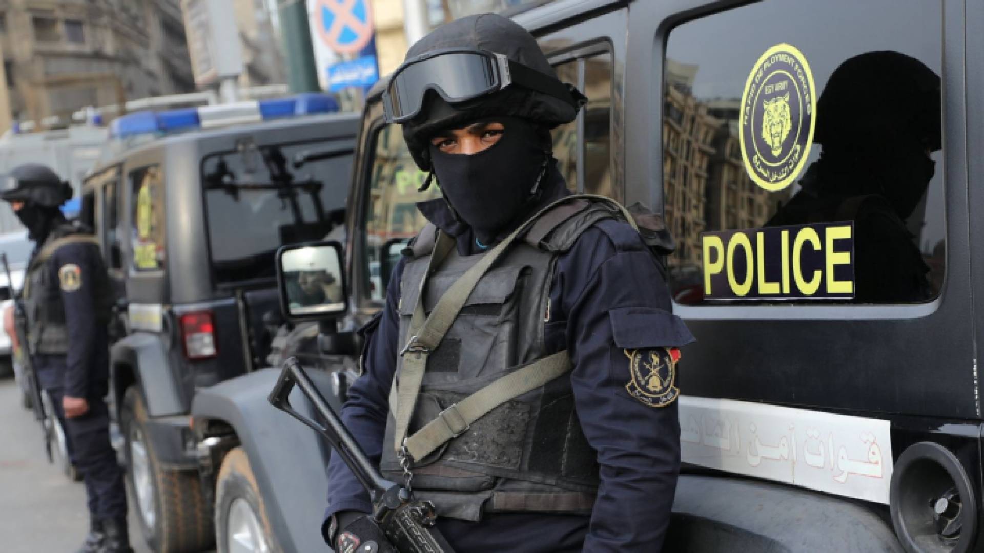 عنصر أمني مصري