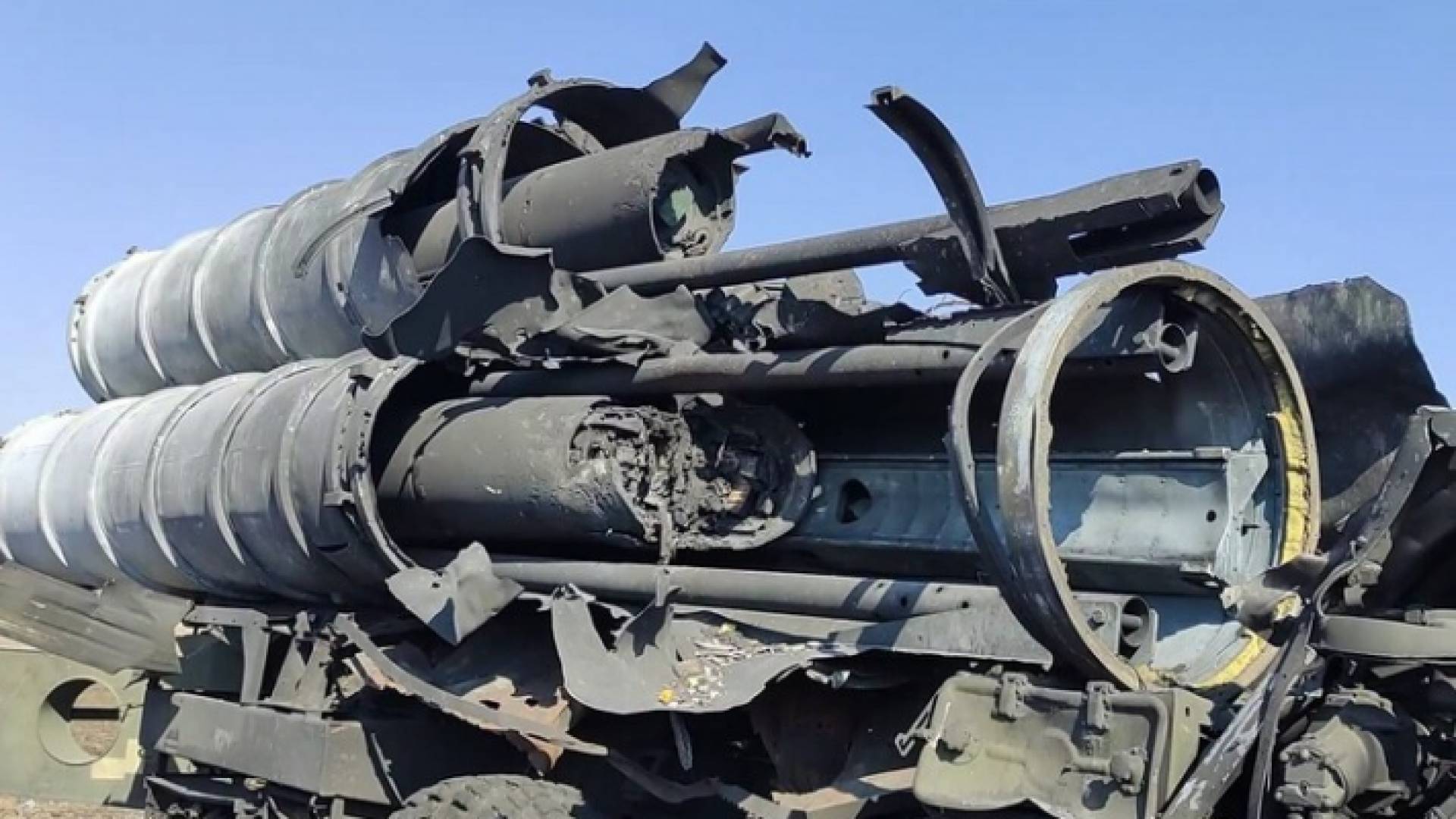 جزء من منظومة صواريخ تابعة للجيش الأوكراني دمرتها القوات الروسية - أرشيفية