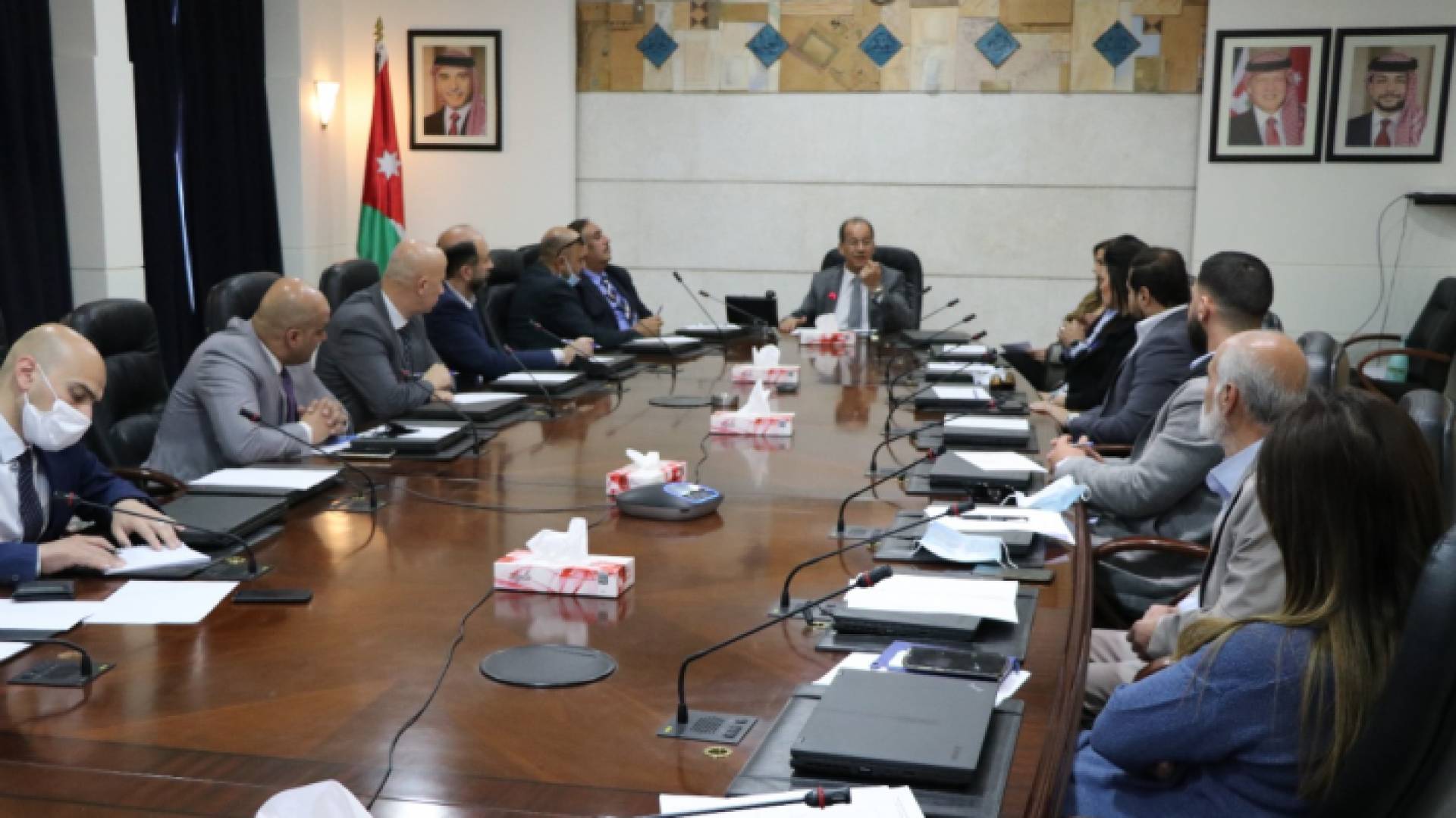 لقاء وزير الدولة لشؤون الإعلام فيصل الشبول مع مقدمي البرامج الإذاعية الصباحية