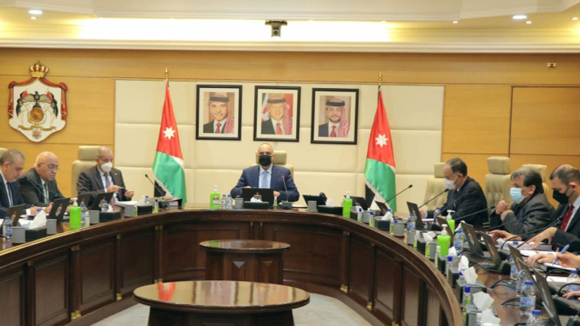 عطلة للمسيحيين في أحد الشعانين وعيد الفصح المجيد