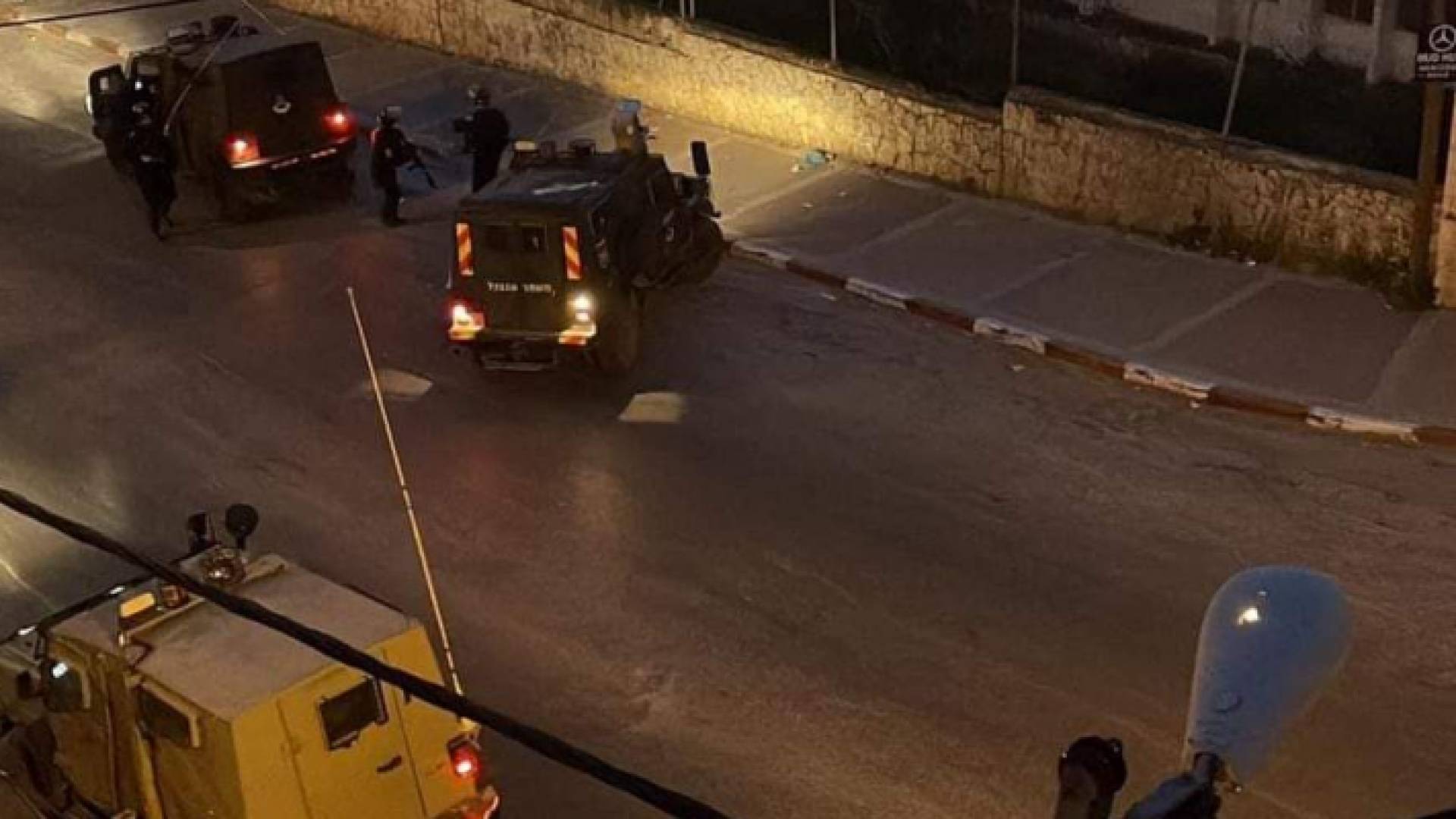 الاحتلال يستهدف عدة مناطق في الضفة الغربية