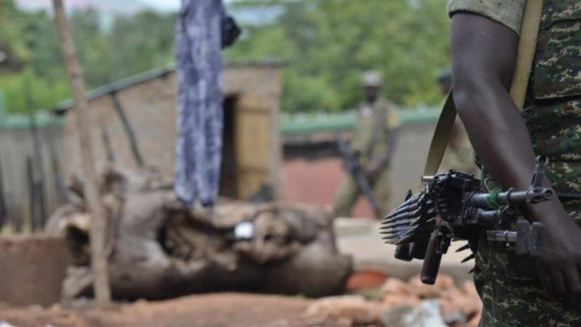 سلاح كلاشنكوف - تعبيرية