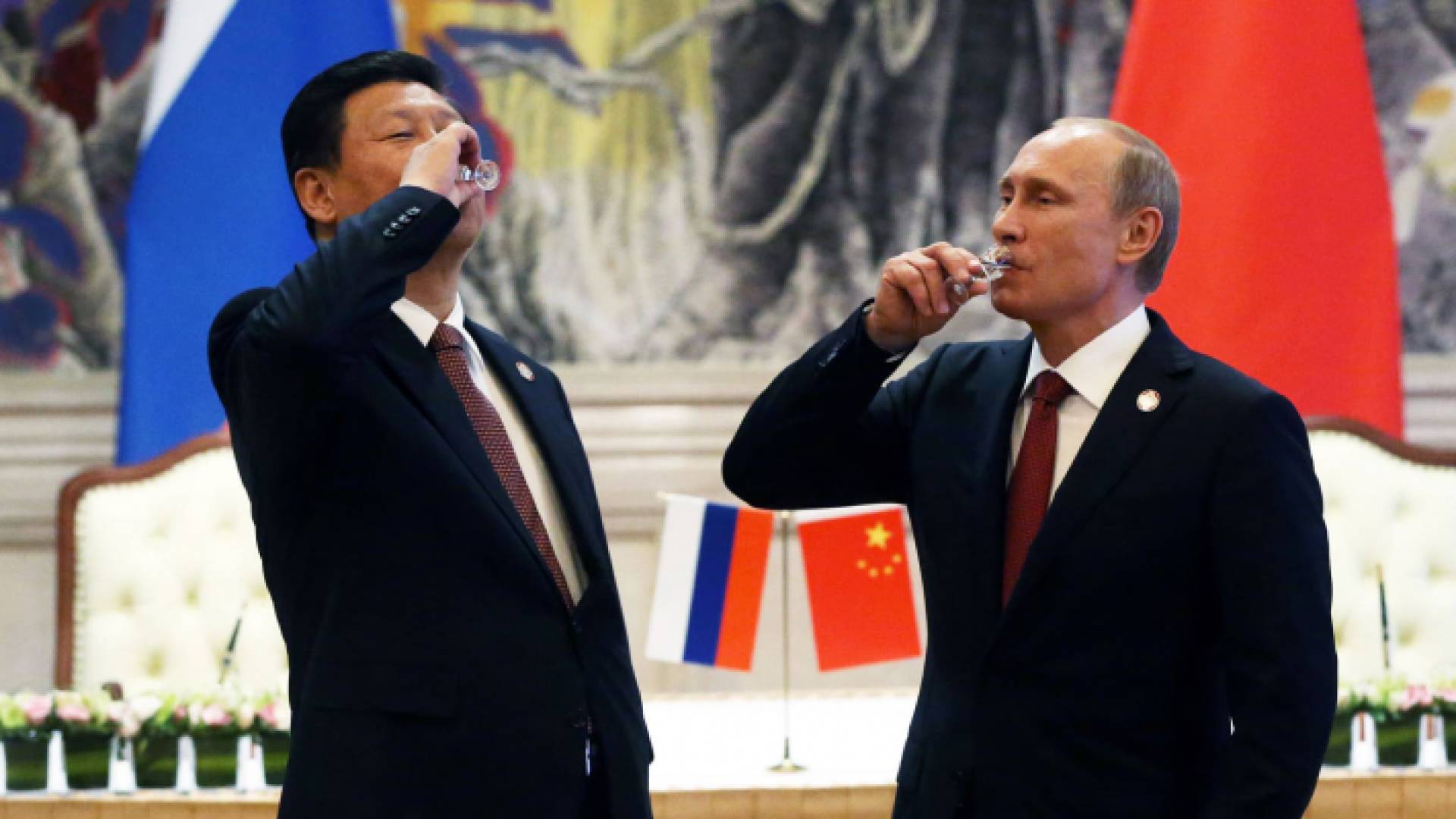 الرئيسان الروسي فلاديمير بوتين والصيني شي جين بينغ - أرشيفية