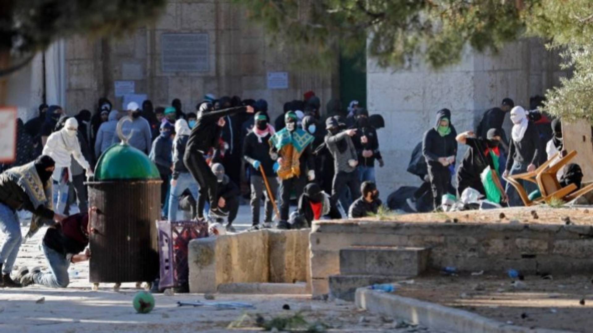 مواجهات بين الفلسطينيين وقوات الاحتلال