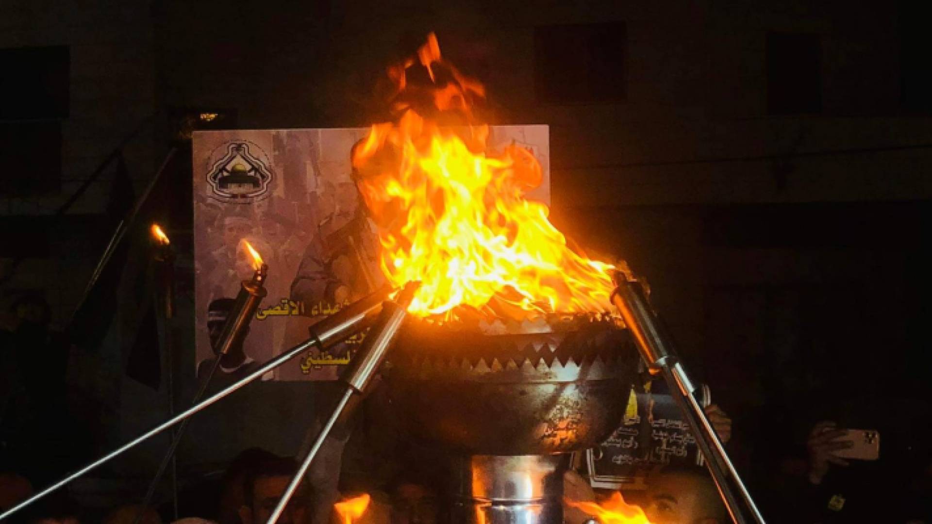 إيقاد شعلة الحرية للأسرى للعام 2022 في جنين تقديرا لتضحياتهم