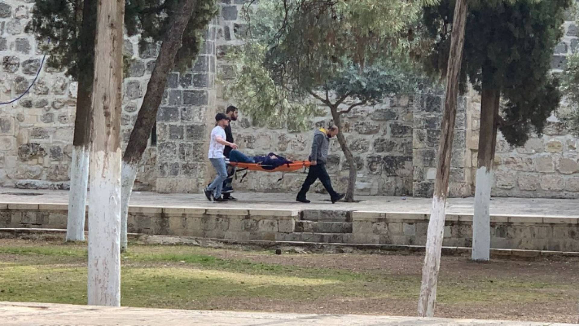 إصابات واعتقالات خلال اقتحام مستوطنين متطرفين للمسجد الأقصى