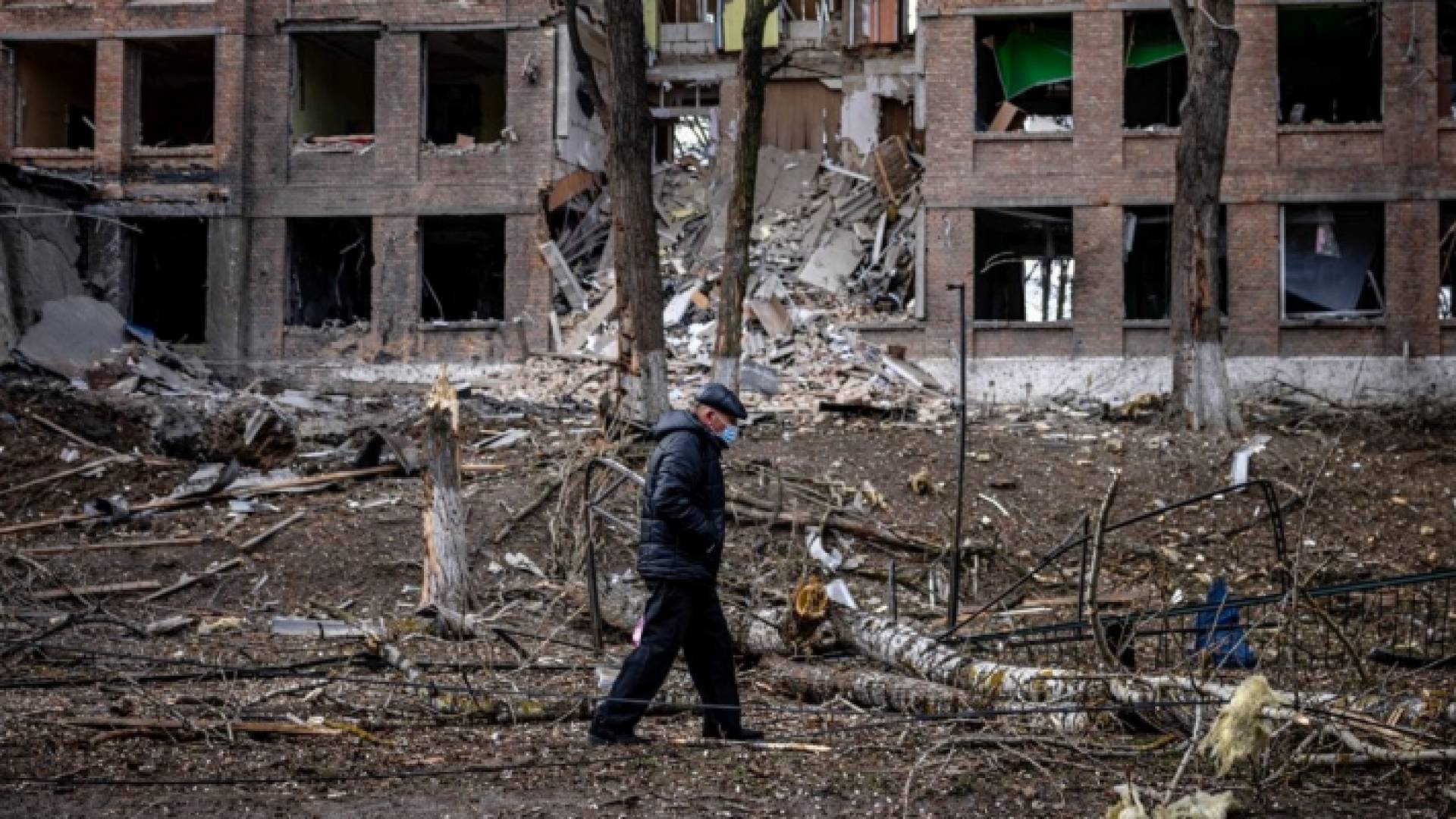 آثار القصف الروسي في العاصمة الأوكرانية كييف