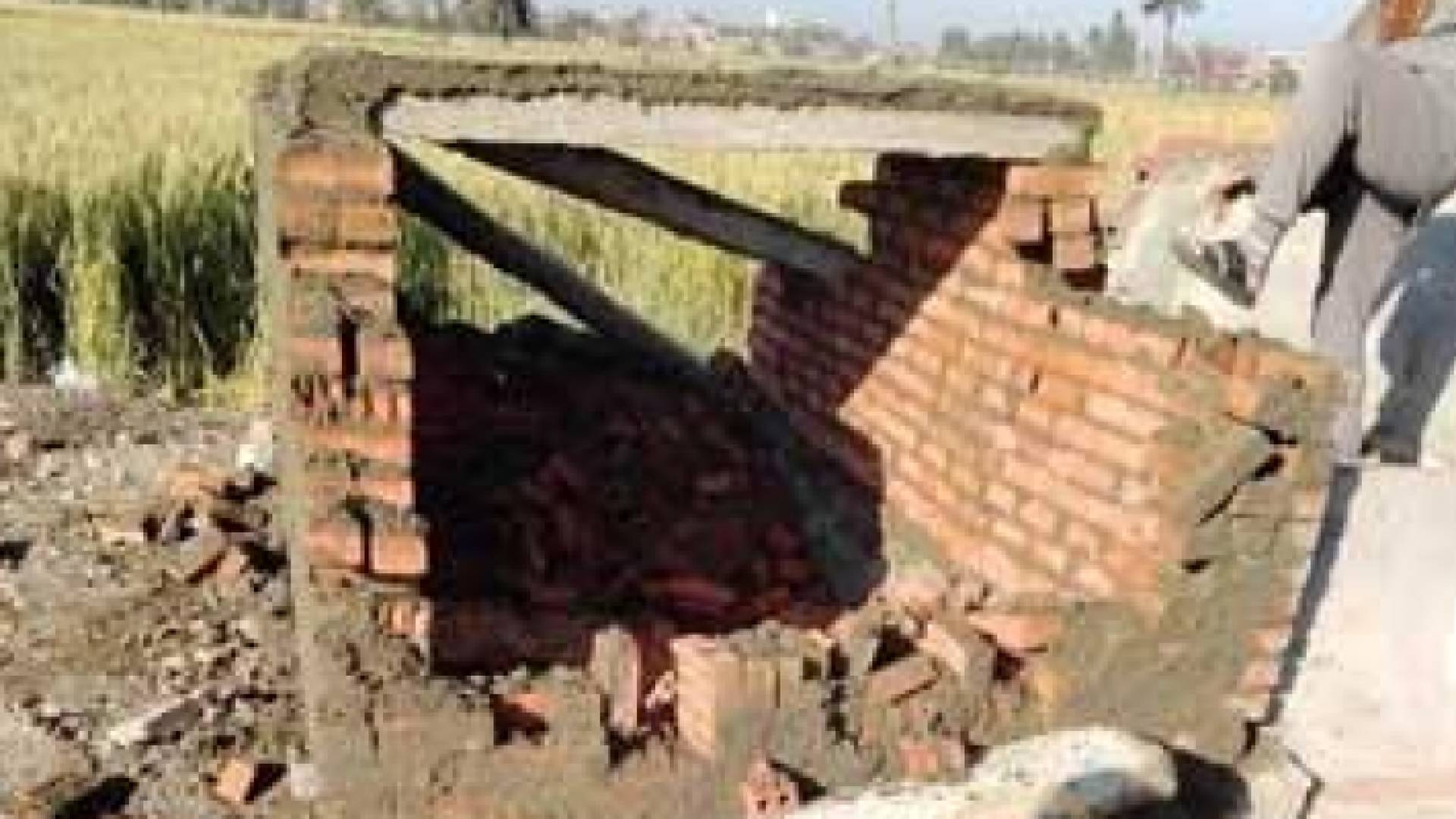 مصري وضع دمية وهمية لجثمان مكفن داخل مقبرة لهذا السبب الغريب