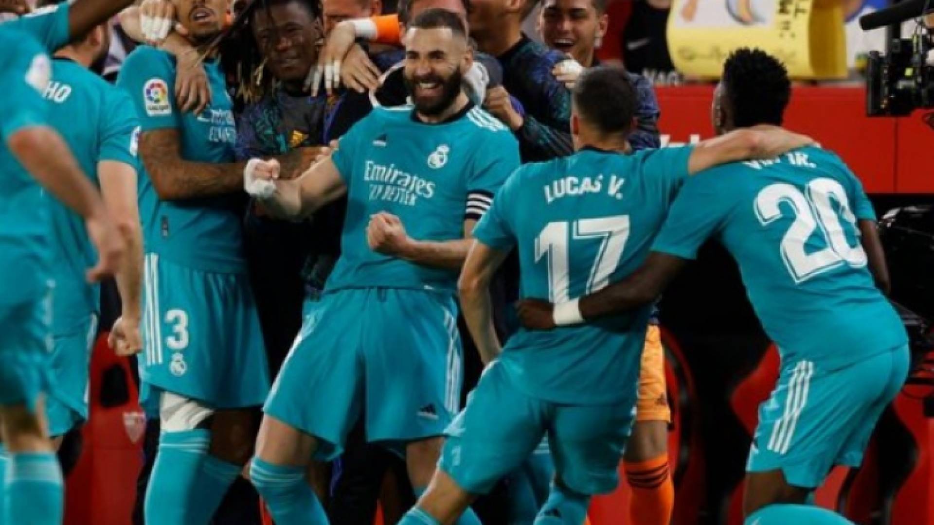 ريال مدريد يقلب الطاولة على إشبيلية ويقترب من حسم لقب الدوري