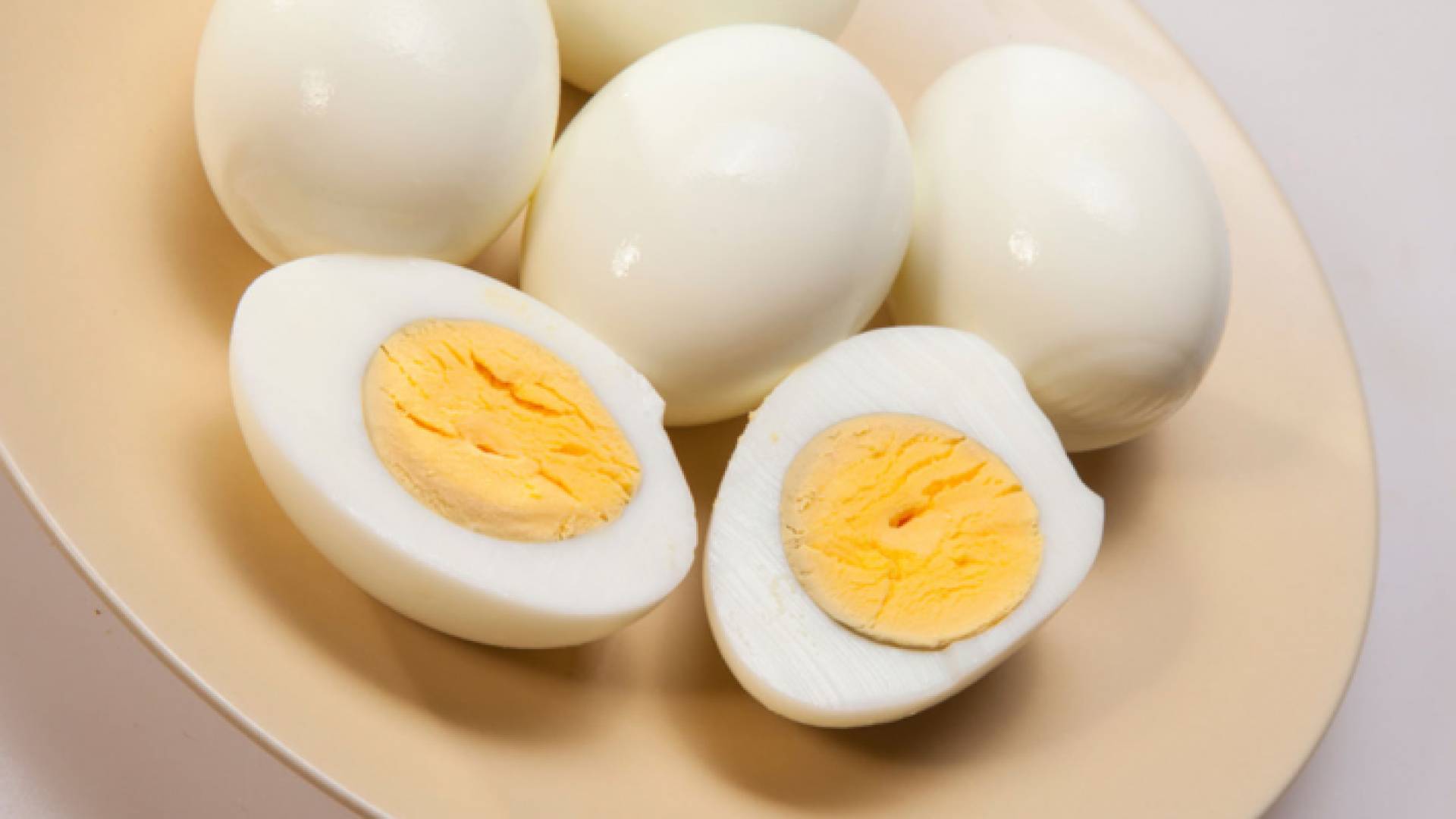 بيض مسلوق