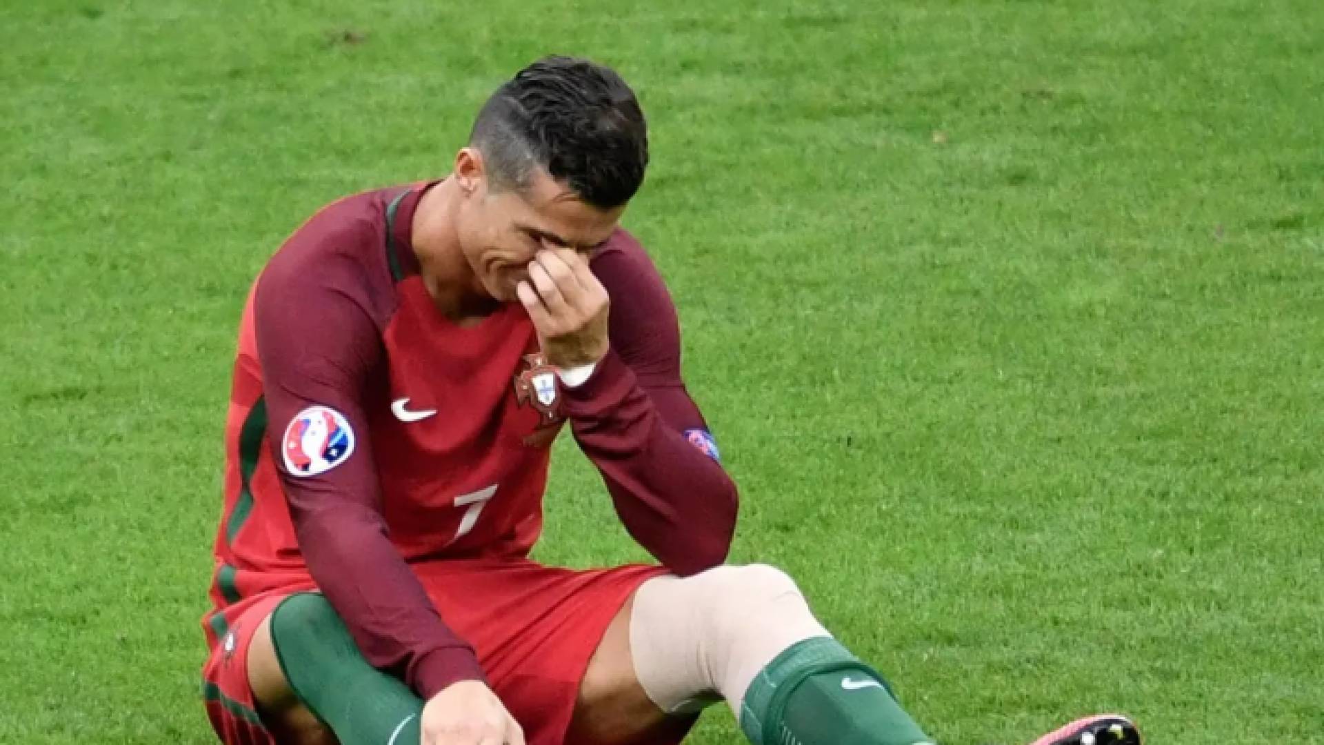 النجم البرتغالي كريستيانو رونالدو مهاجم مانشستر يونايتد الإنجليزي