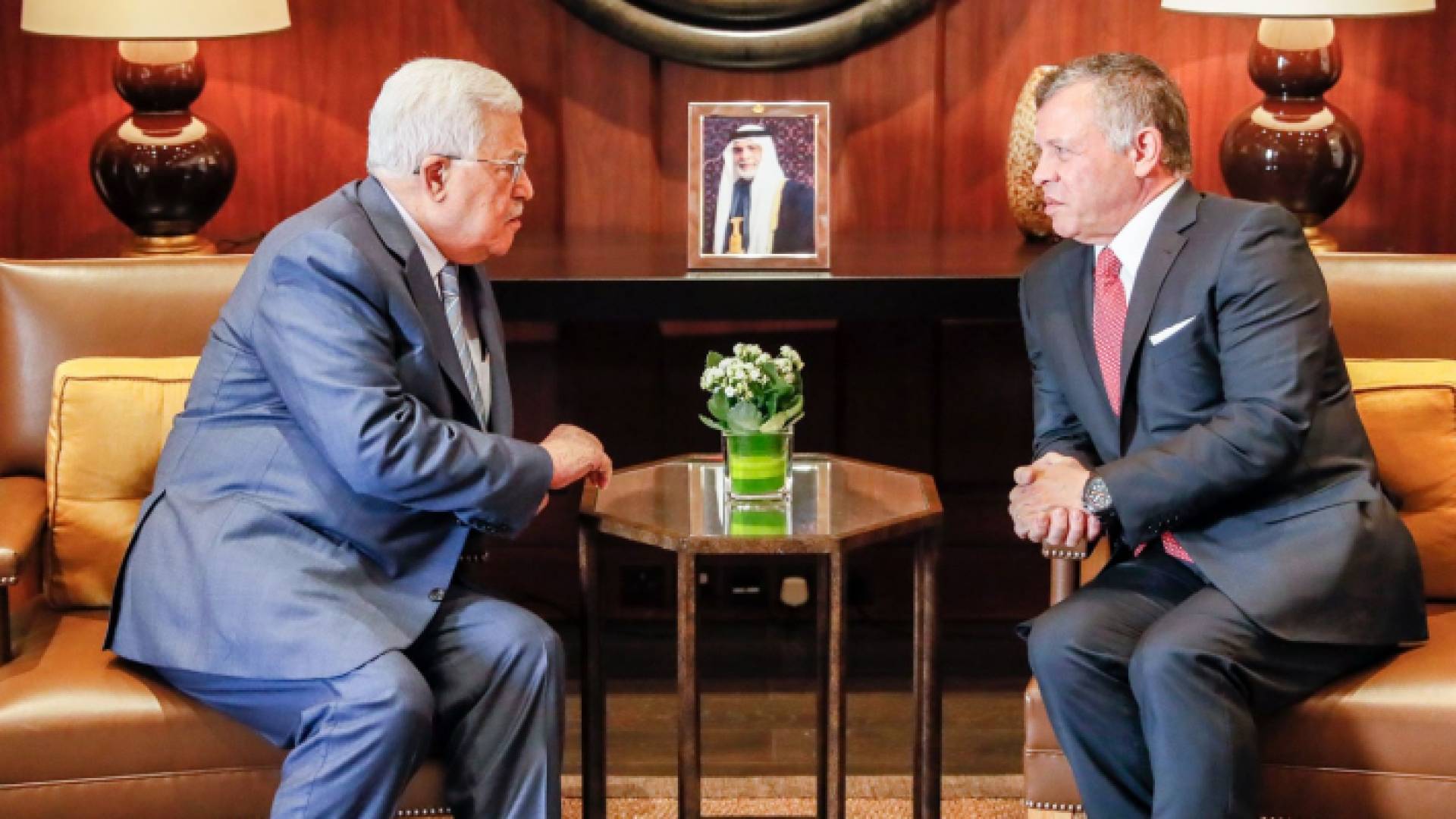 جلالة الملك والرئيس الفلسطيني محمود عباس