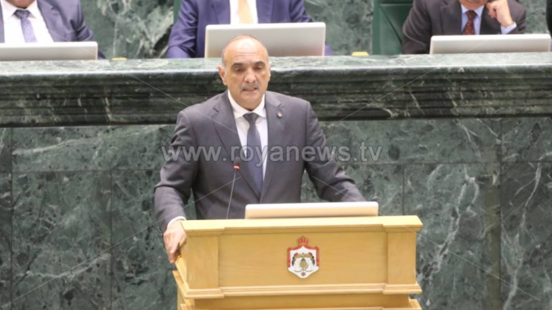 رئيس الوزراء - الدكتور بشر الخصاونة