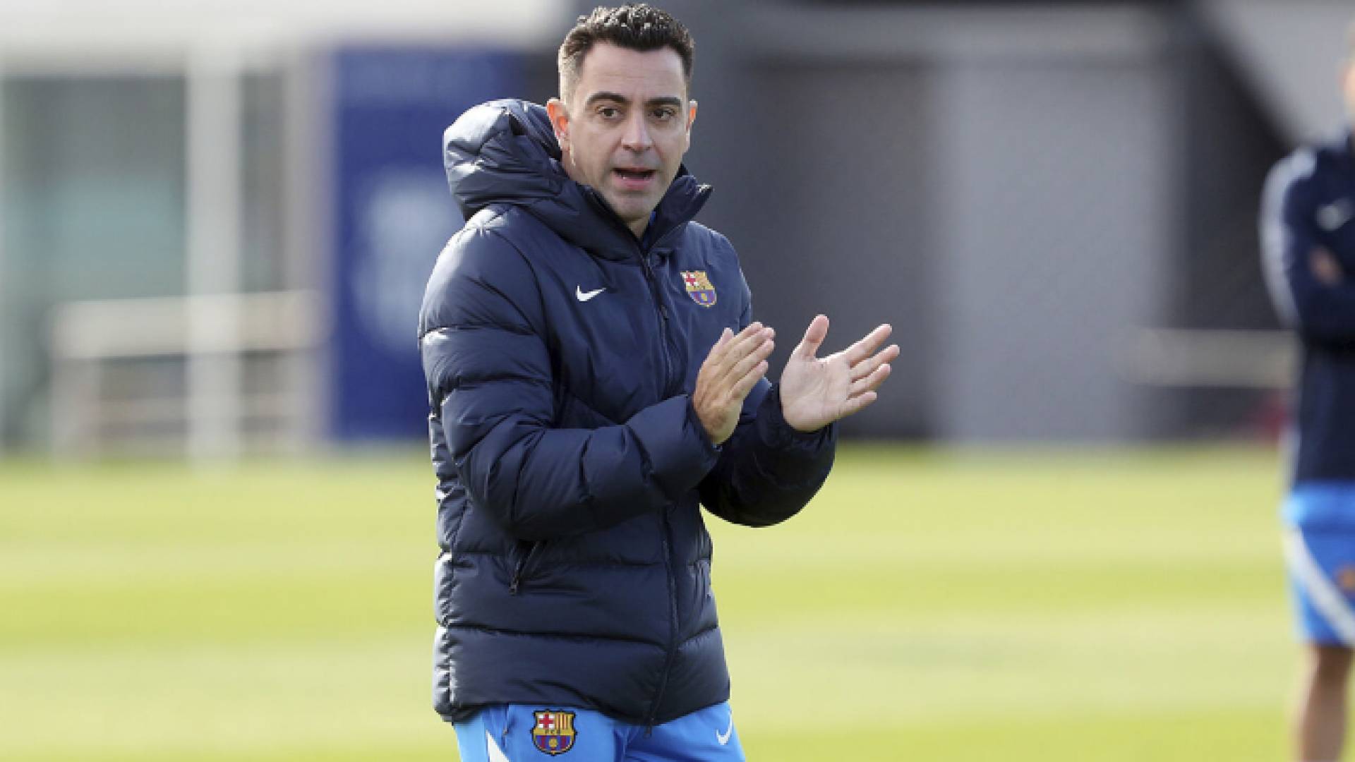 تشافي هيرنانديز المدير الفني لبرشلونة