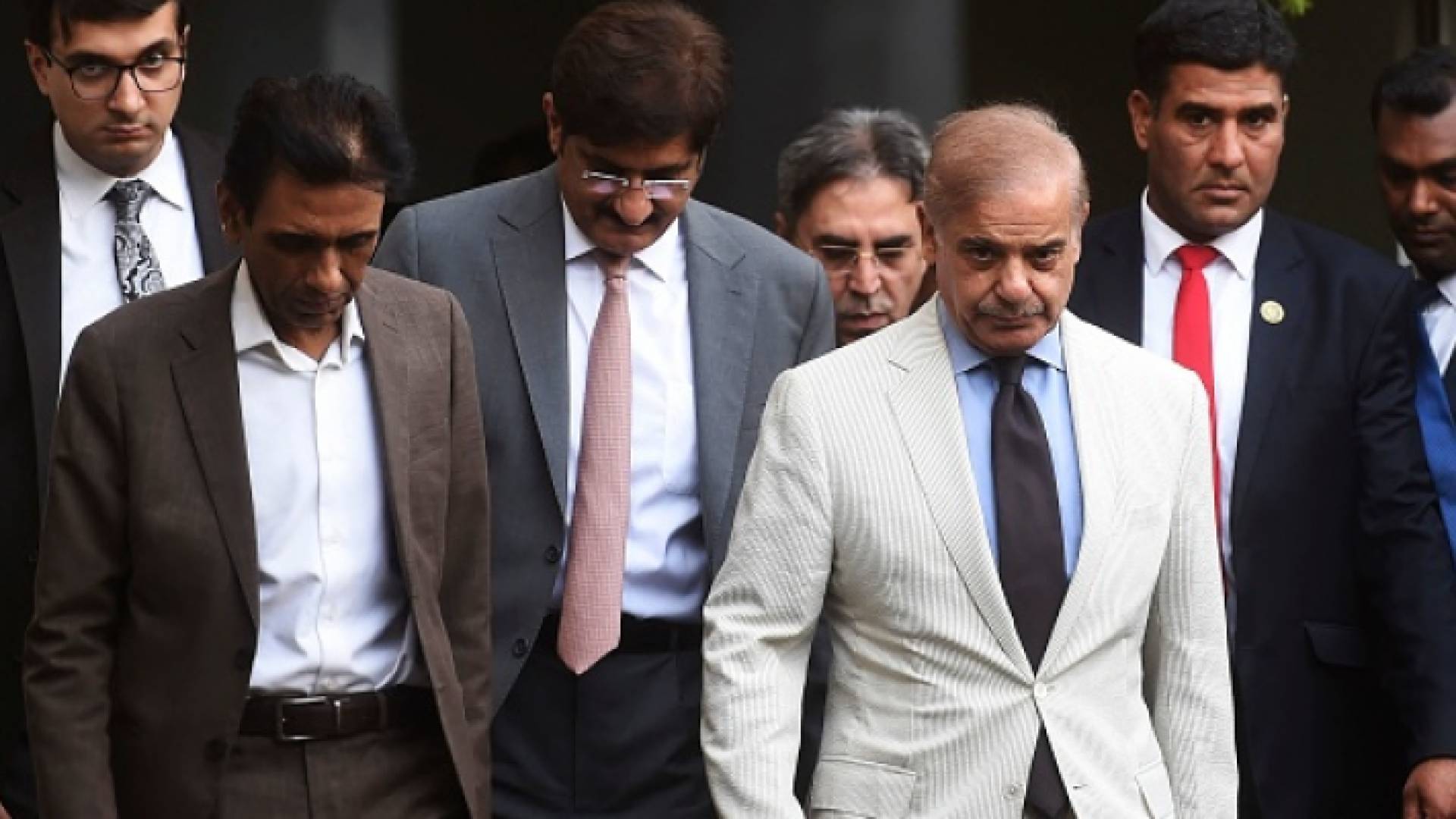 باكستان.. حكومة شهباز شريف تؤدي اليمين الدستورية