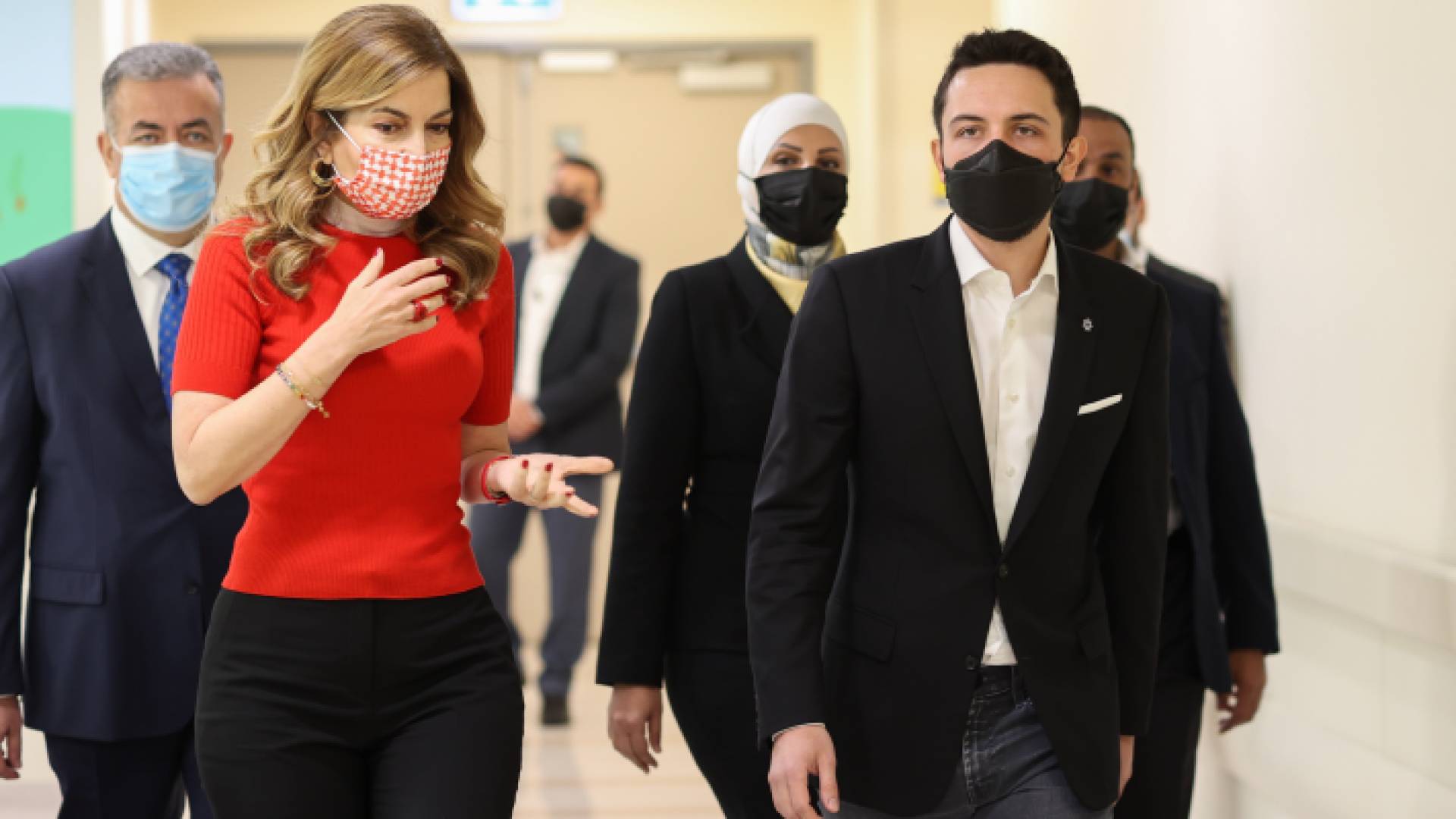 جانب من زيارة ولي العهد