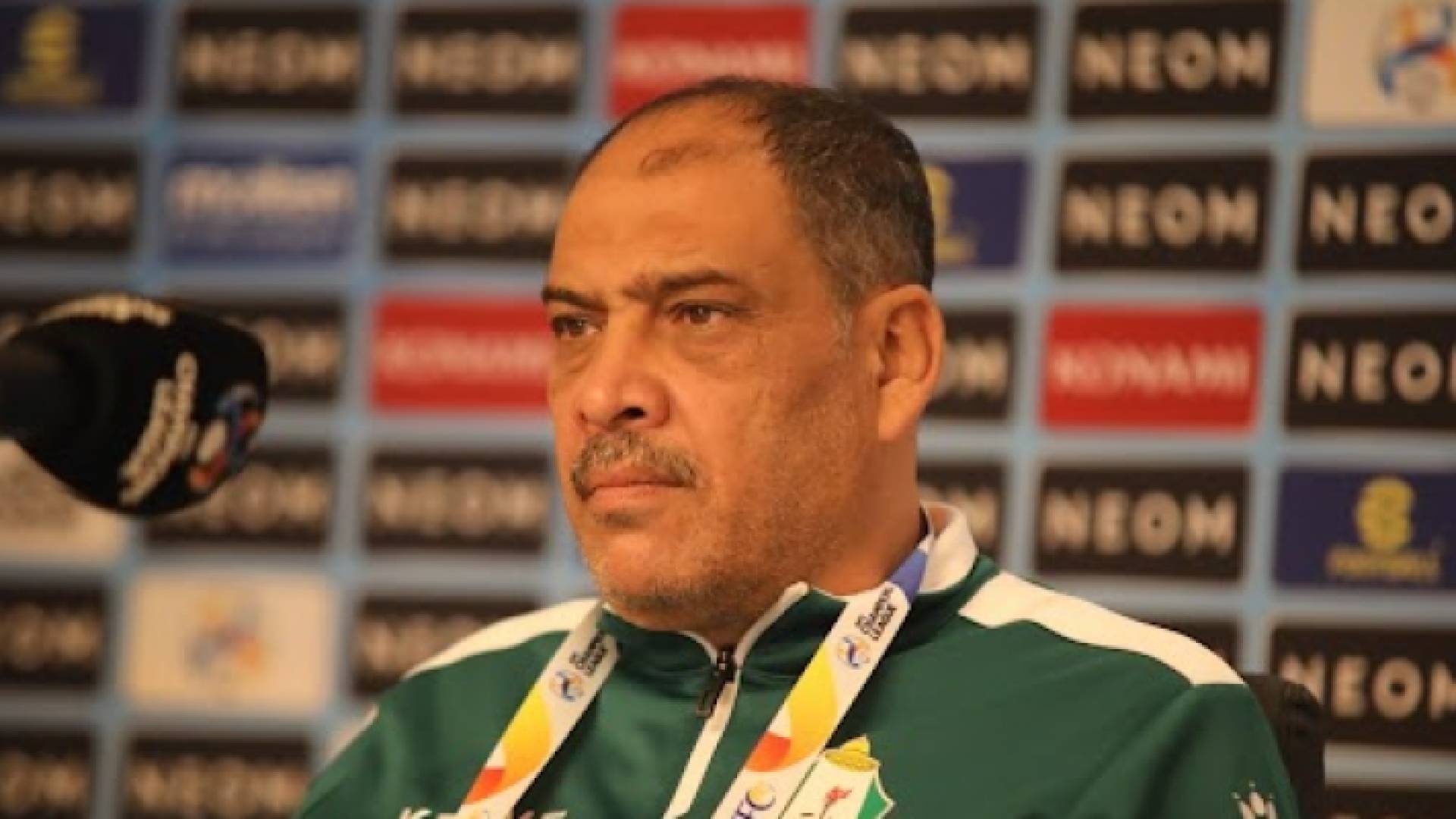 المدير الفني لفريق الوحدات رائد عساف