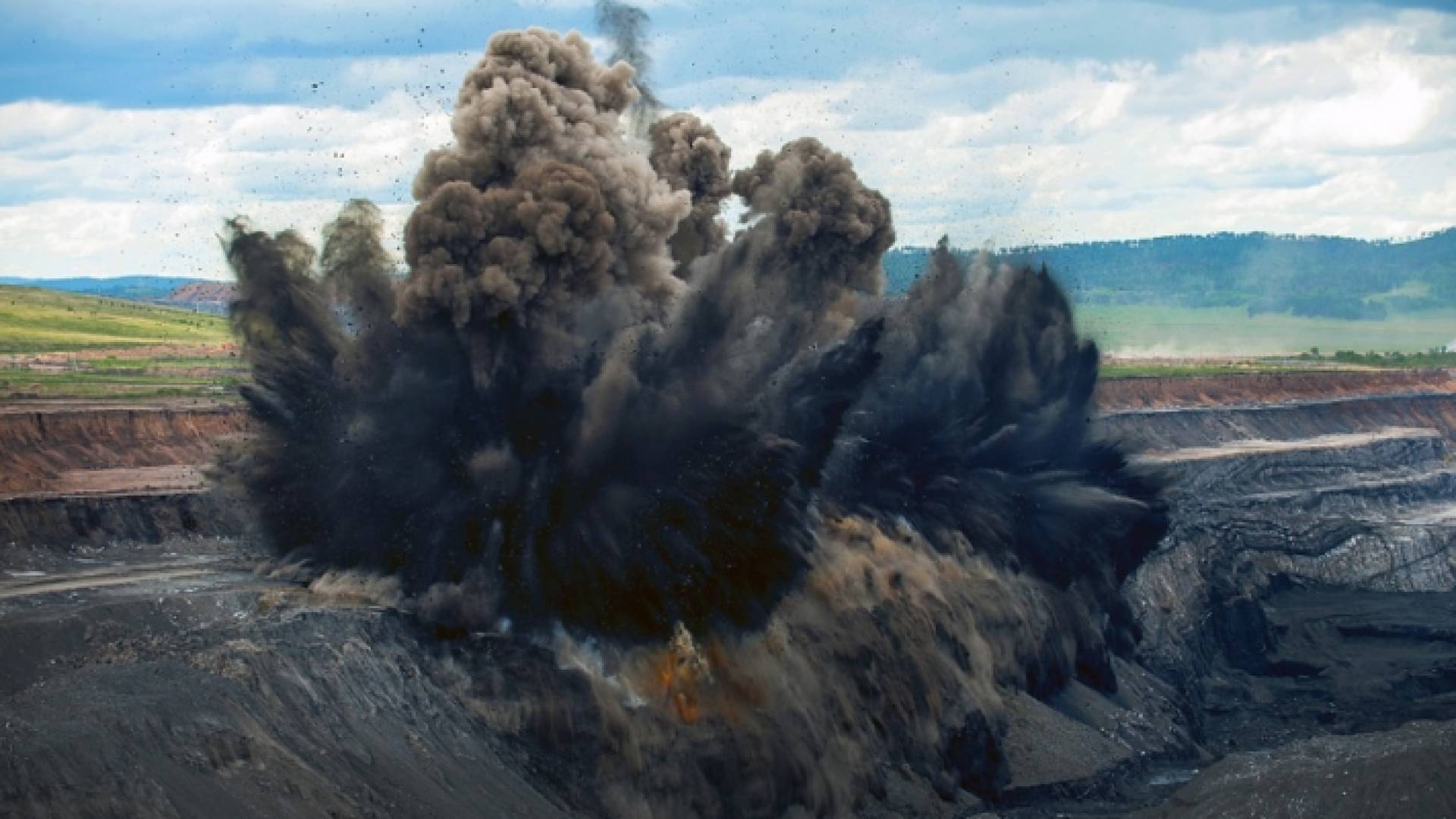 انفجار منجم- أرشيفية