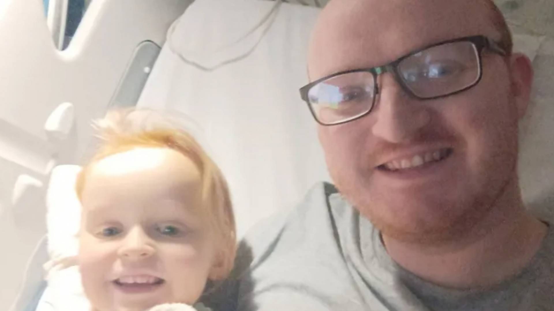 الطفلة ووالدها