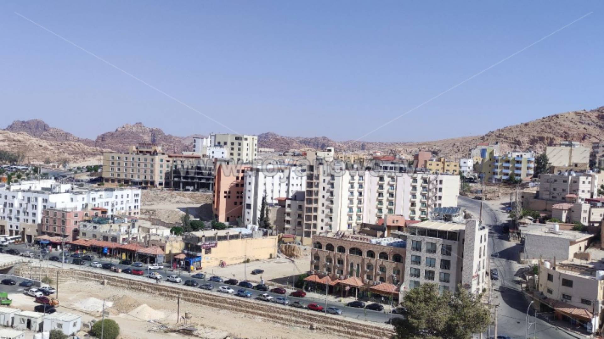 فنادق البترا