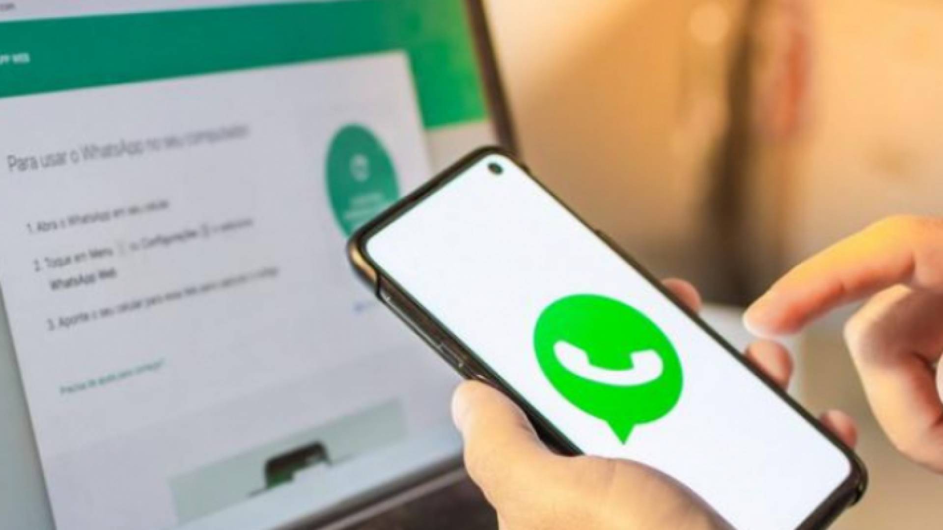 تطبيق الاتصال الفوري "واتساب"