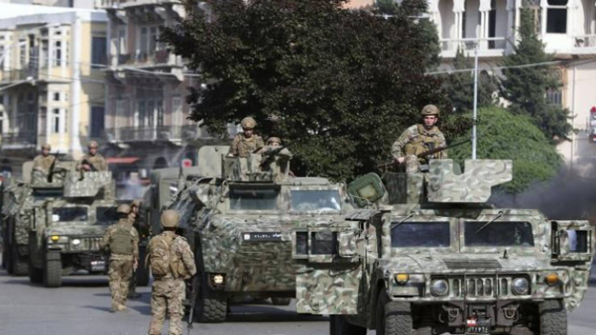 الجيش اللبناني يقتل إرهابيا حاول دهس عناصر دورية عسكرية