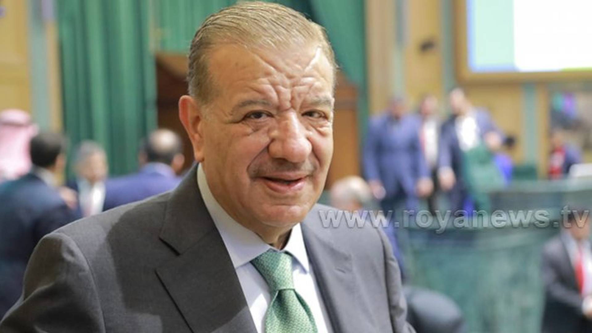 رئيس مجلس النواب يهنئ العمال بعيدهم