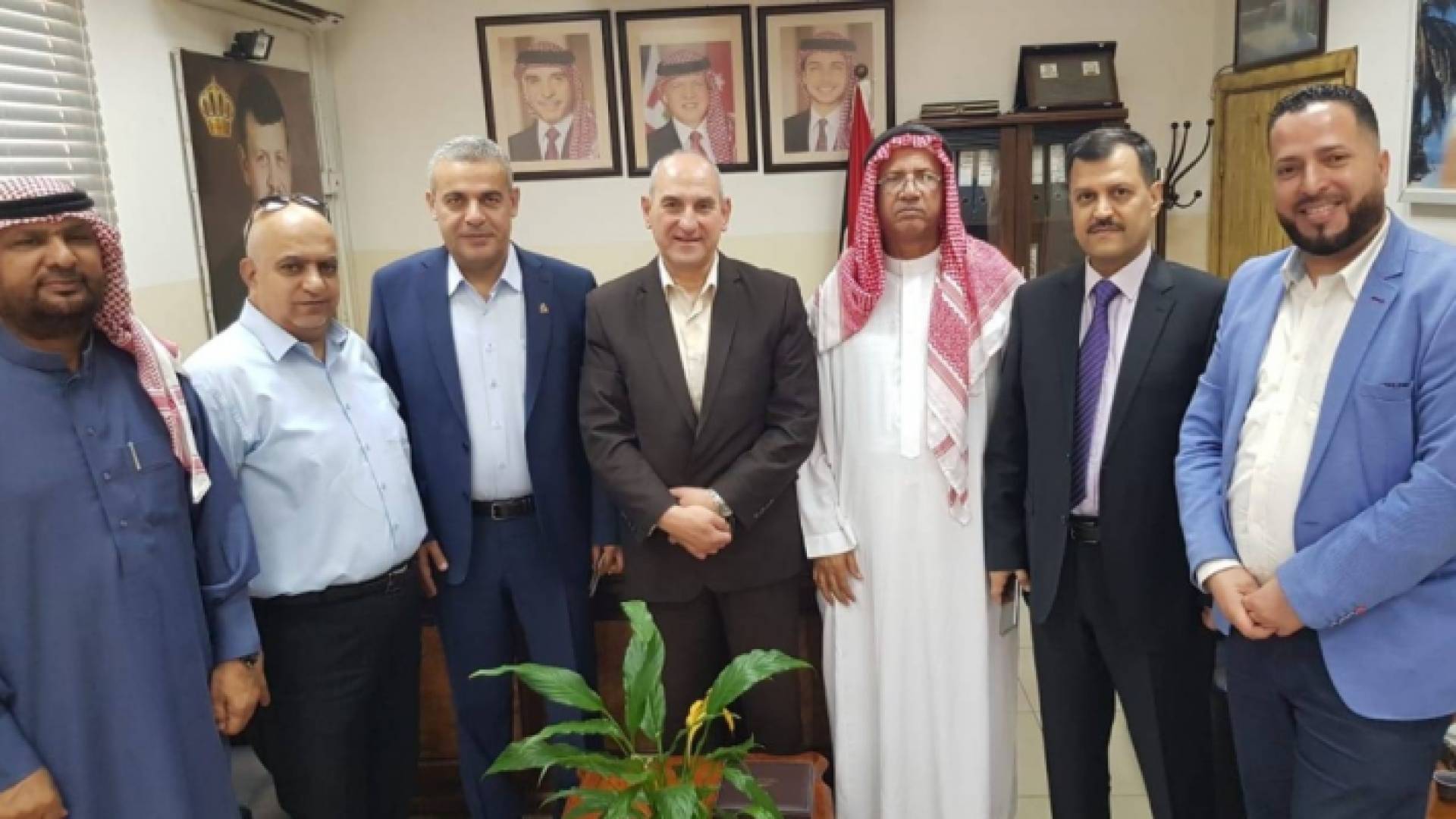 أمين عام الصحة يتفقد مستشفى زايد والمراكز الصحية بالعقبة