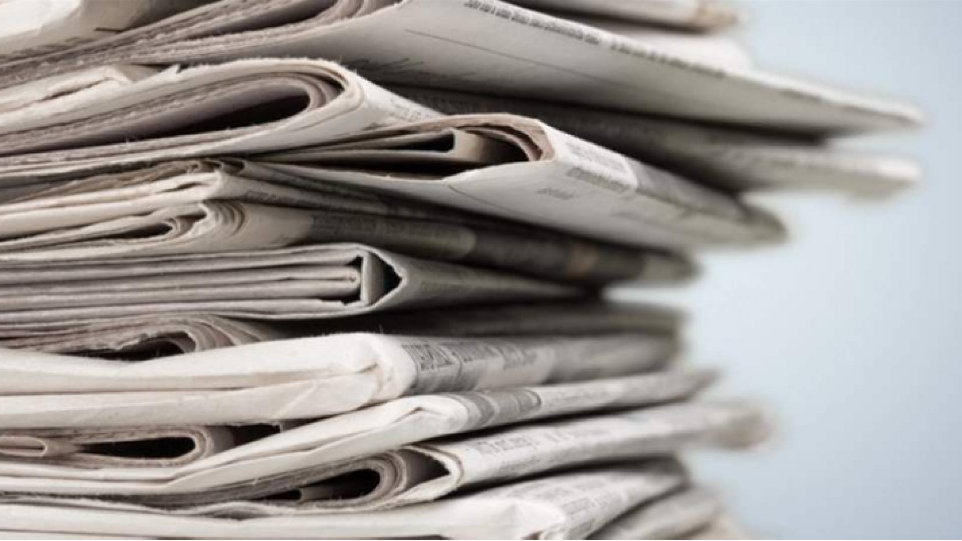 صحف ورقية - تعبيرية