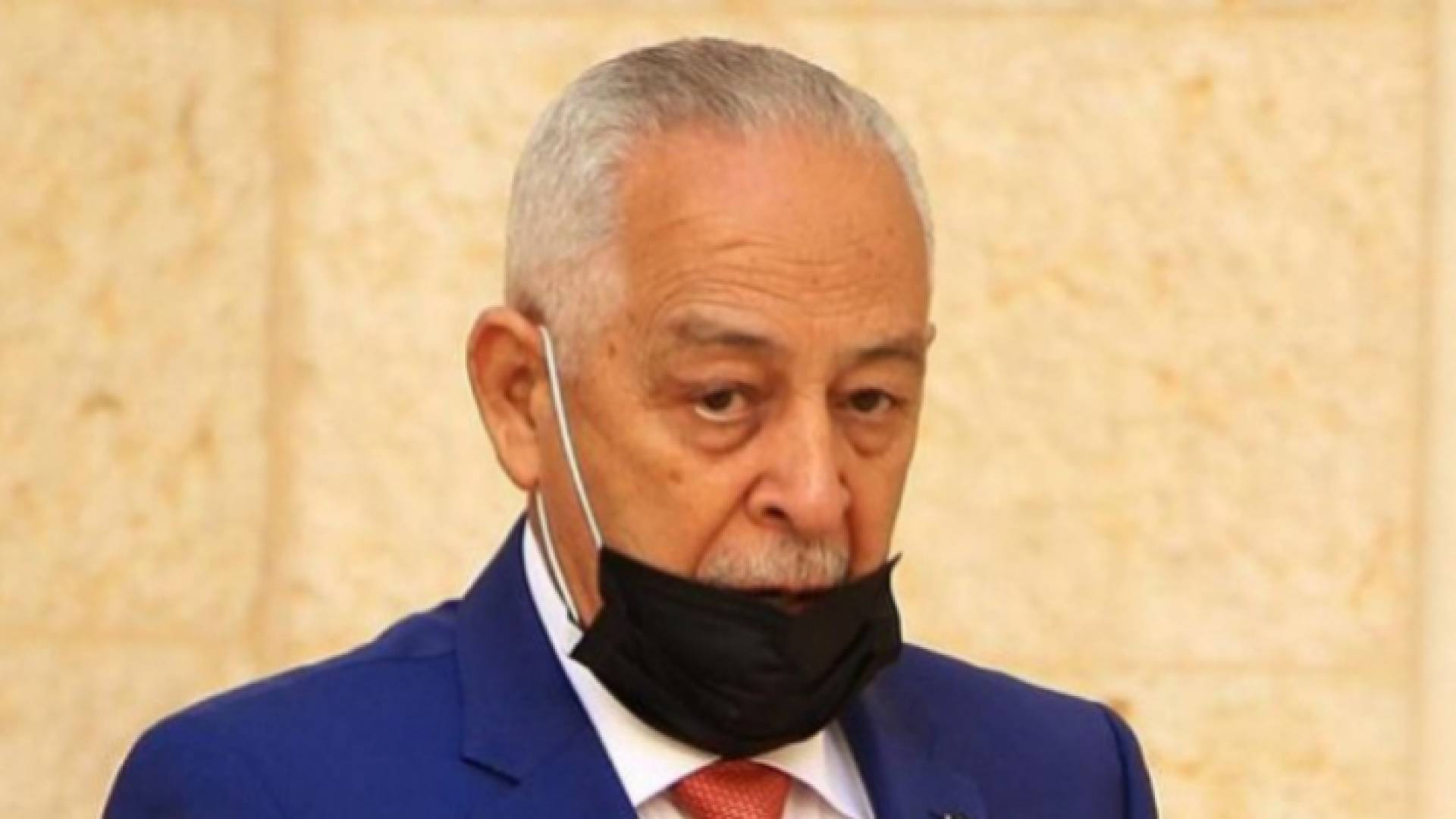 رئيس الديوان الملكي الهاشمي يوسف العيسوي