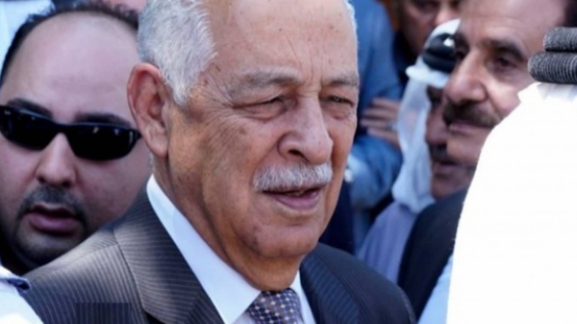 رئيس الديوان الملكي الهاشمي يوسف العيسوي