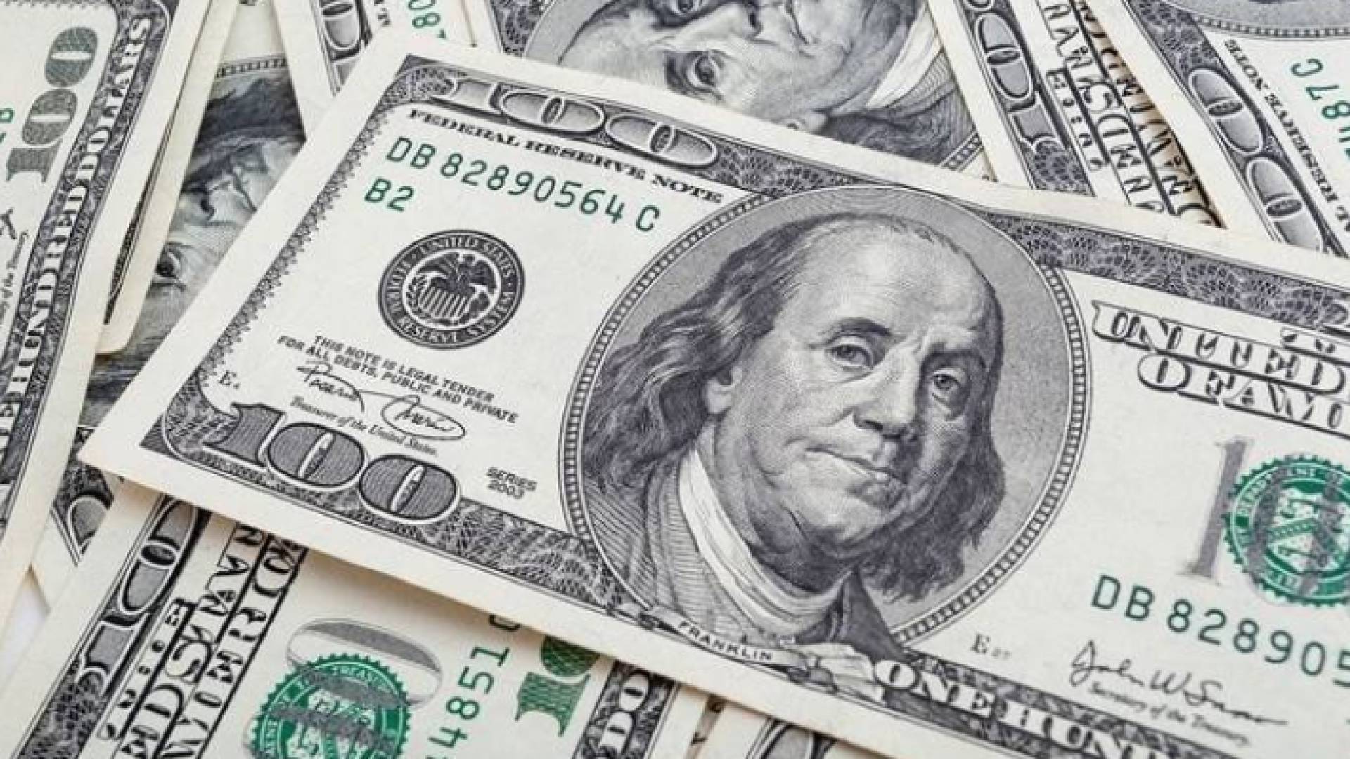 صورة توضيحية للدولار الأمريكي